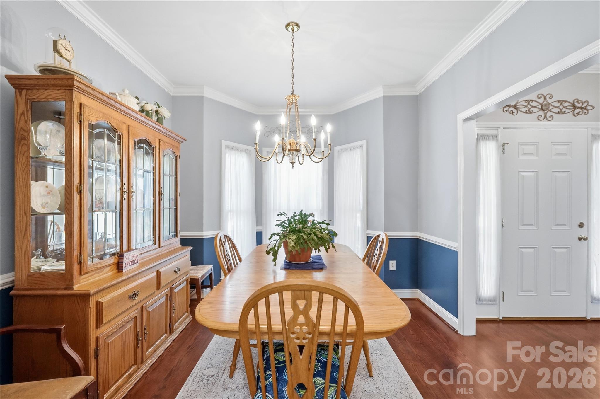 1009 Millwright Lane — Matthews