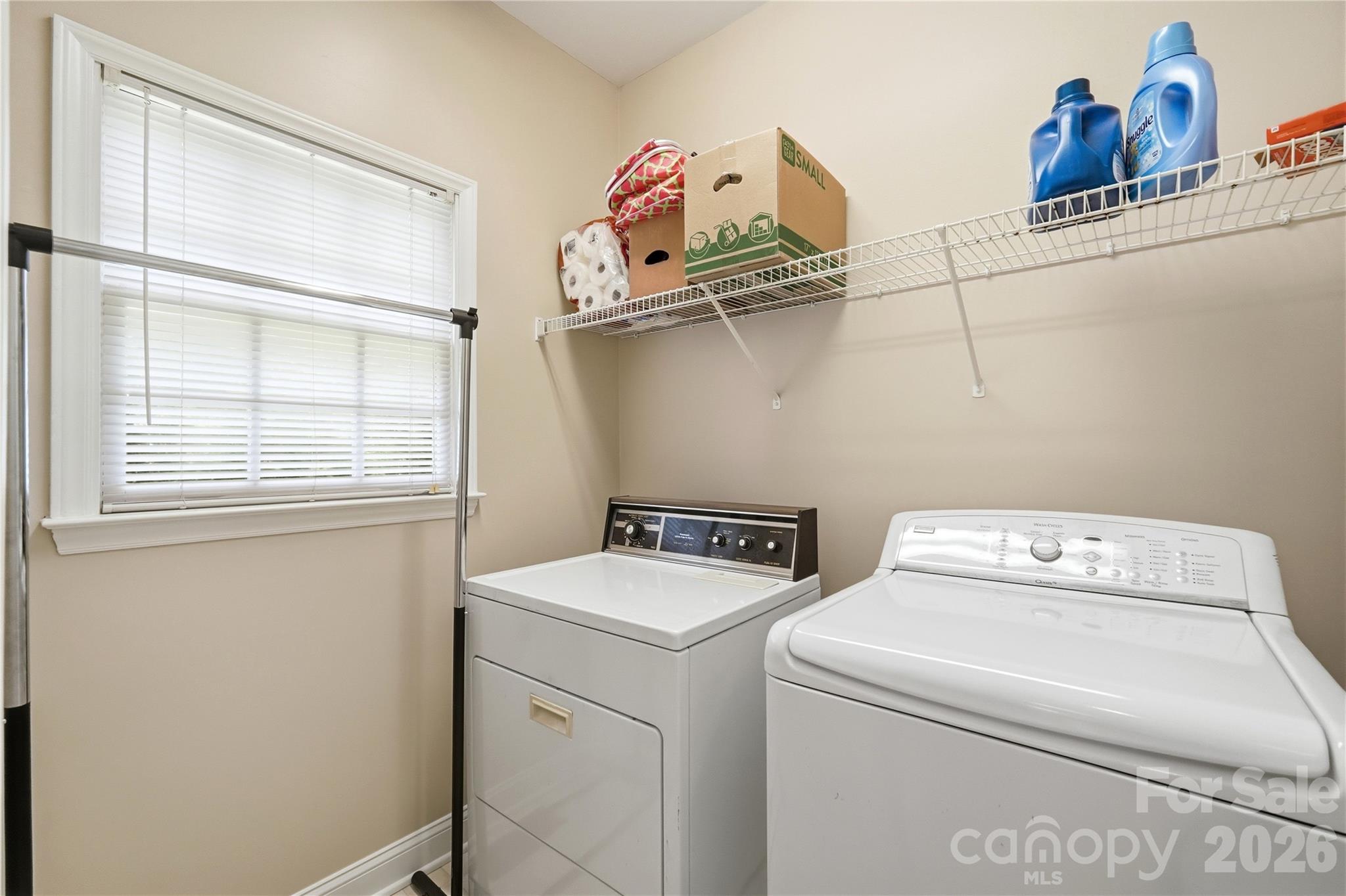 1009 Millwright Lane — Matthews