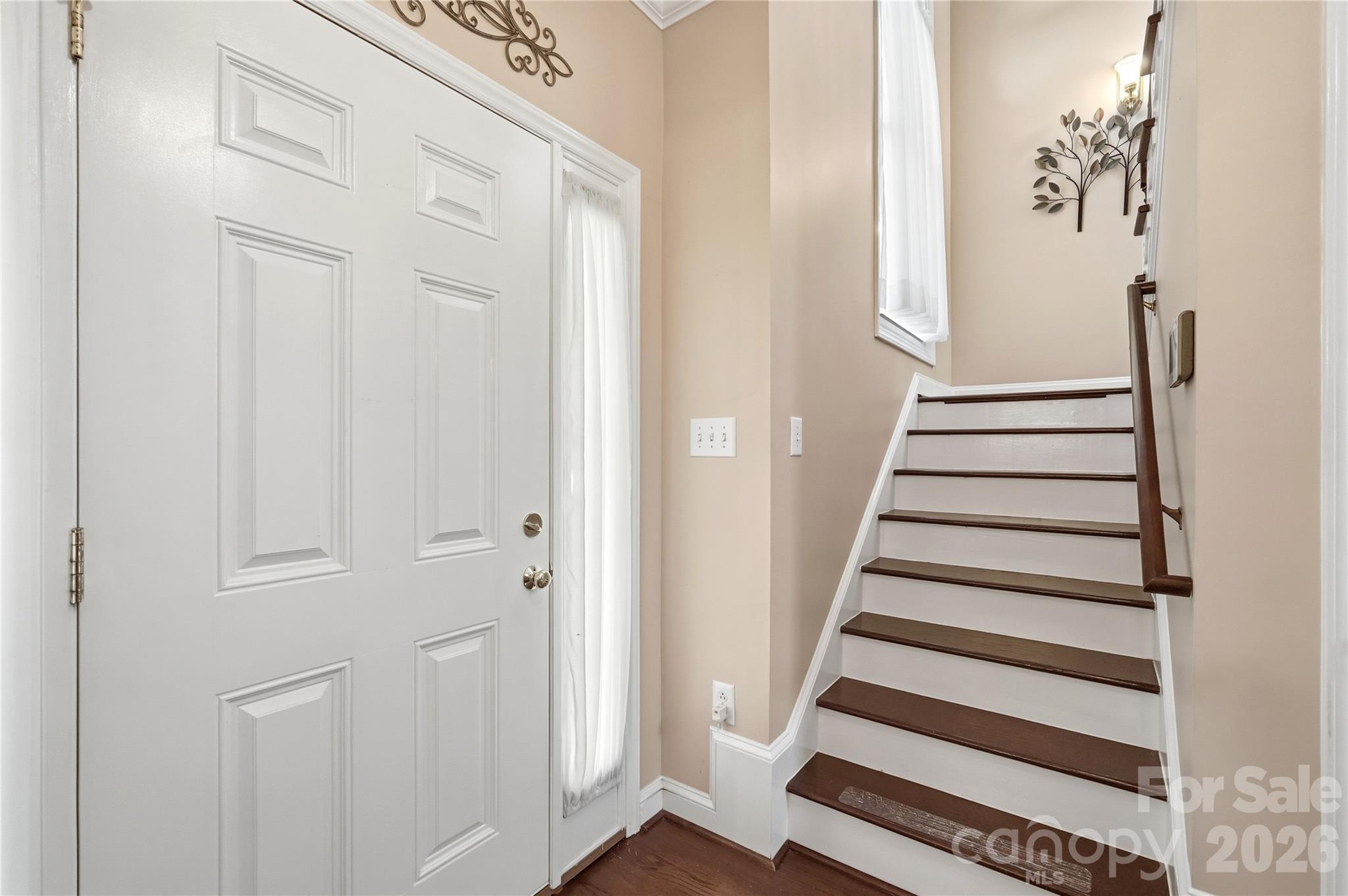 1009 Millwright Lane — Matthews
