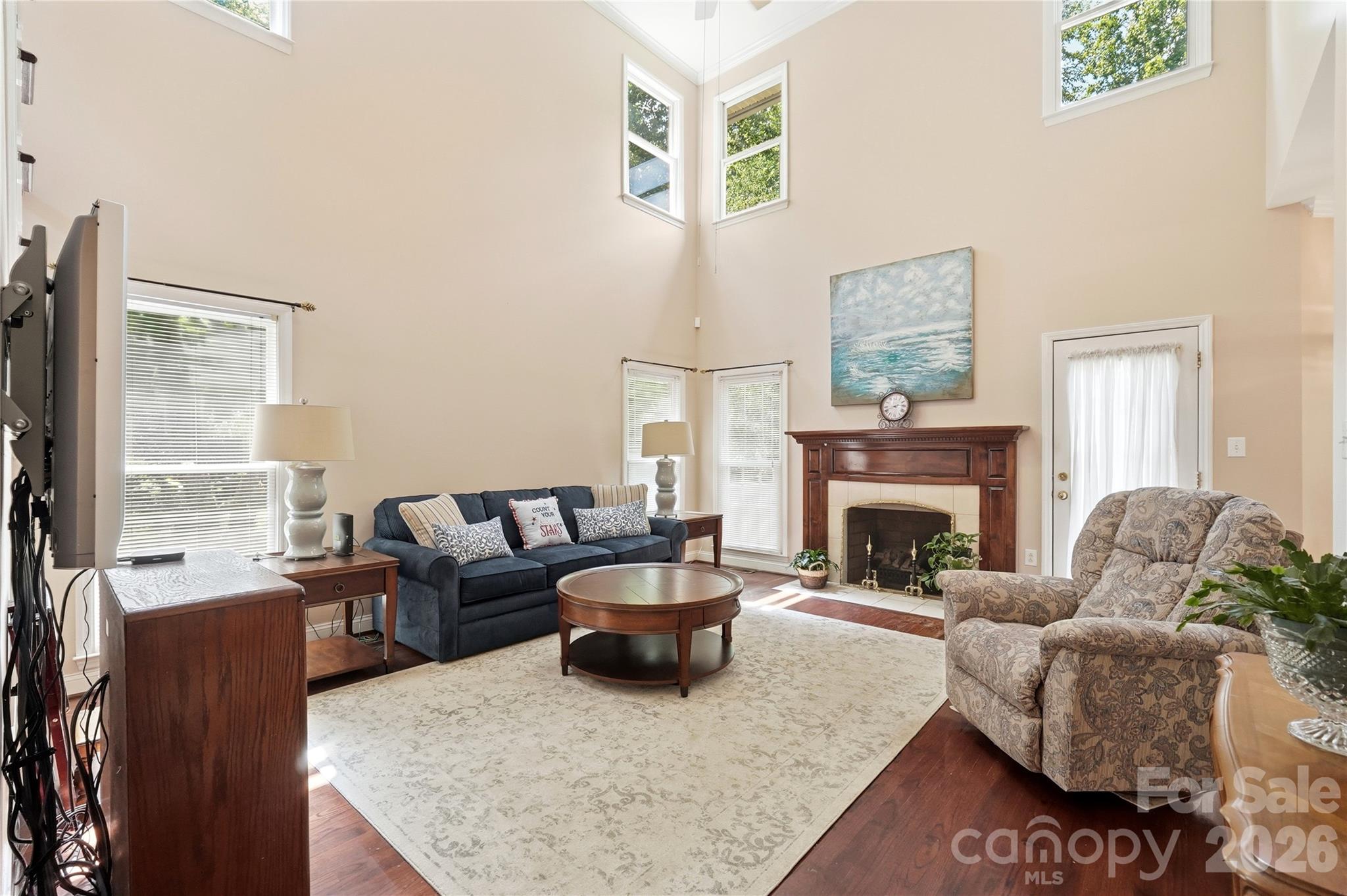 1009 Millwright Lane — Matthews