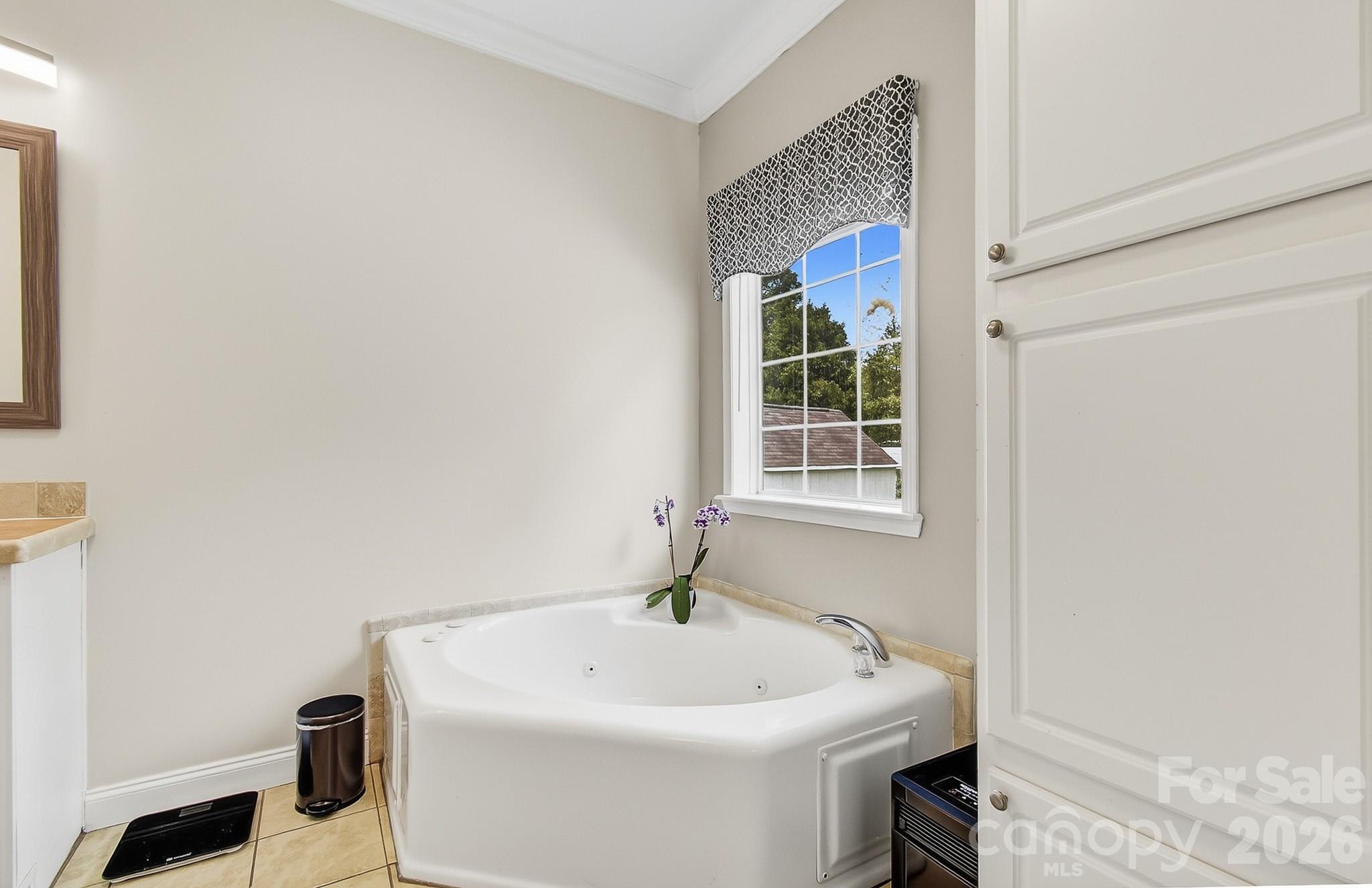 40 Liberty Road — Candler