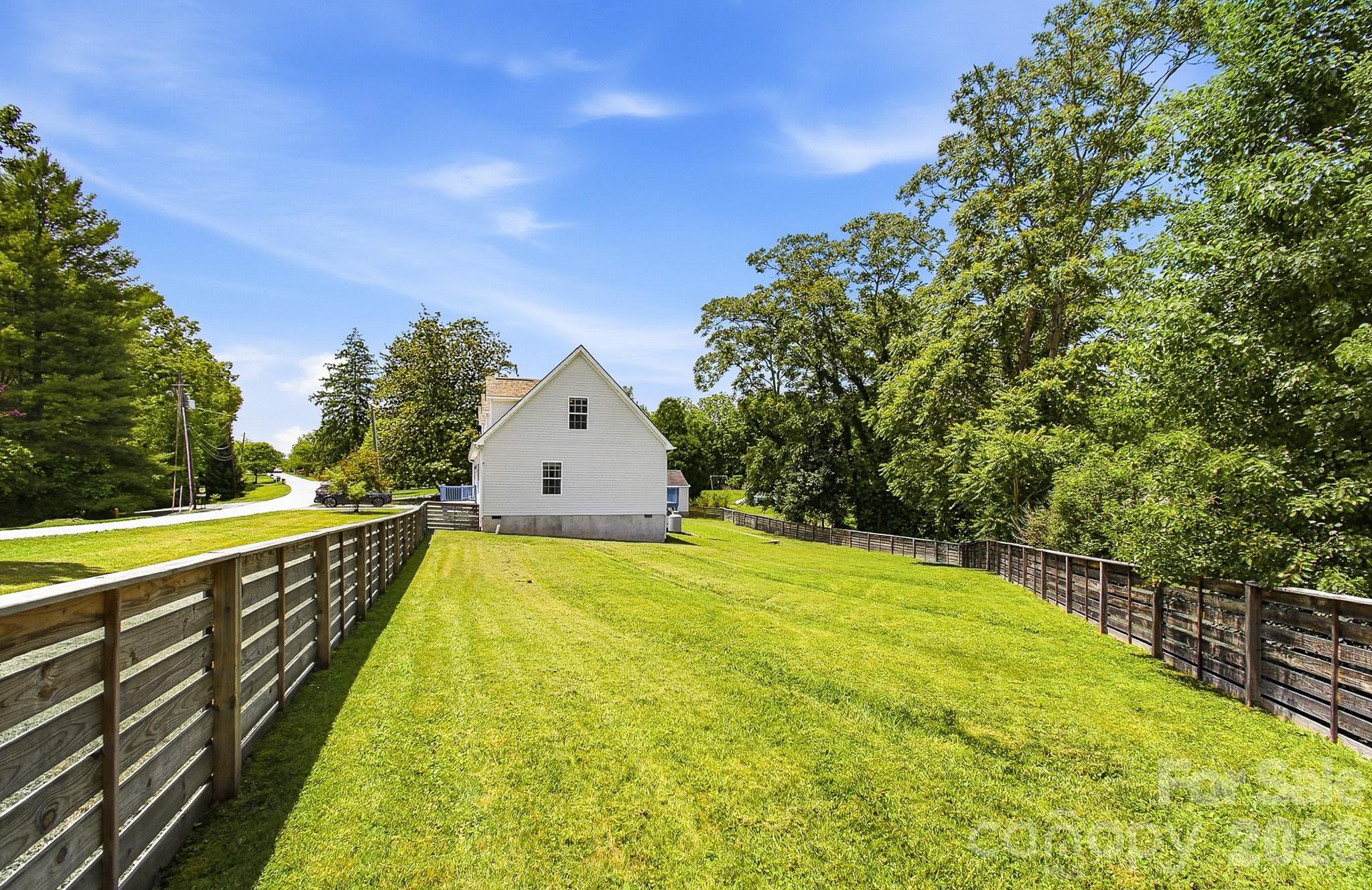 40 Liberty Road — Candler