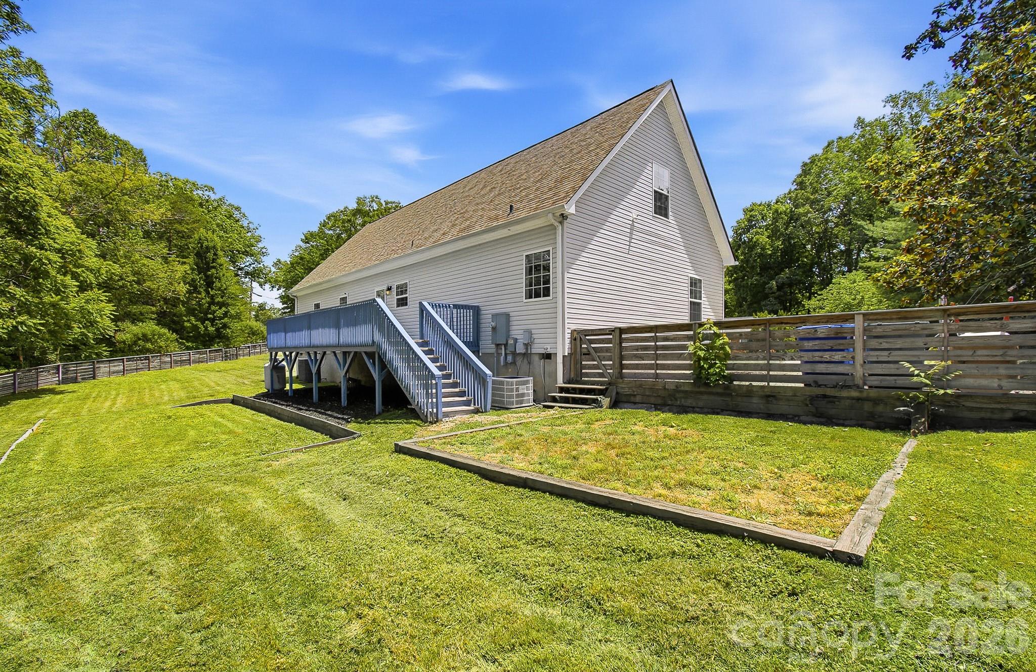 40 Liberty Road — Candler