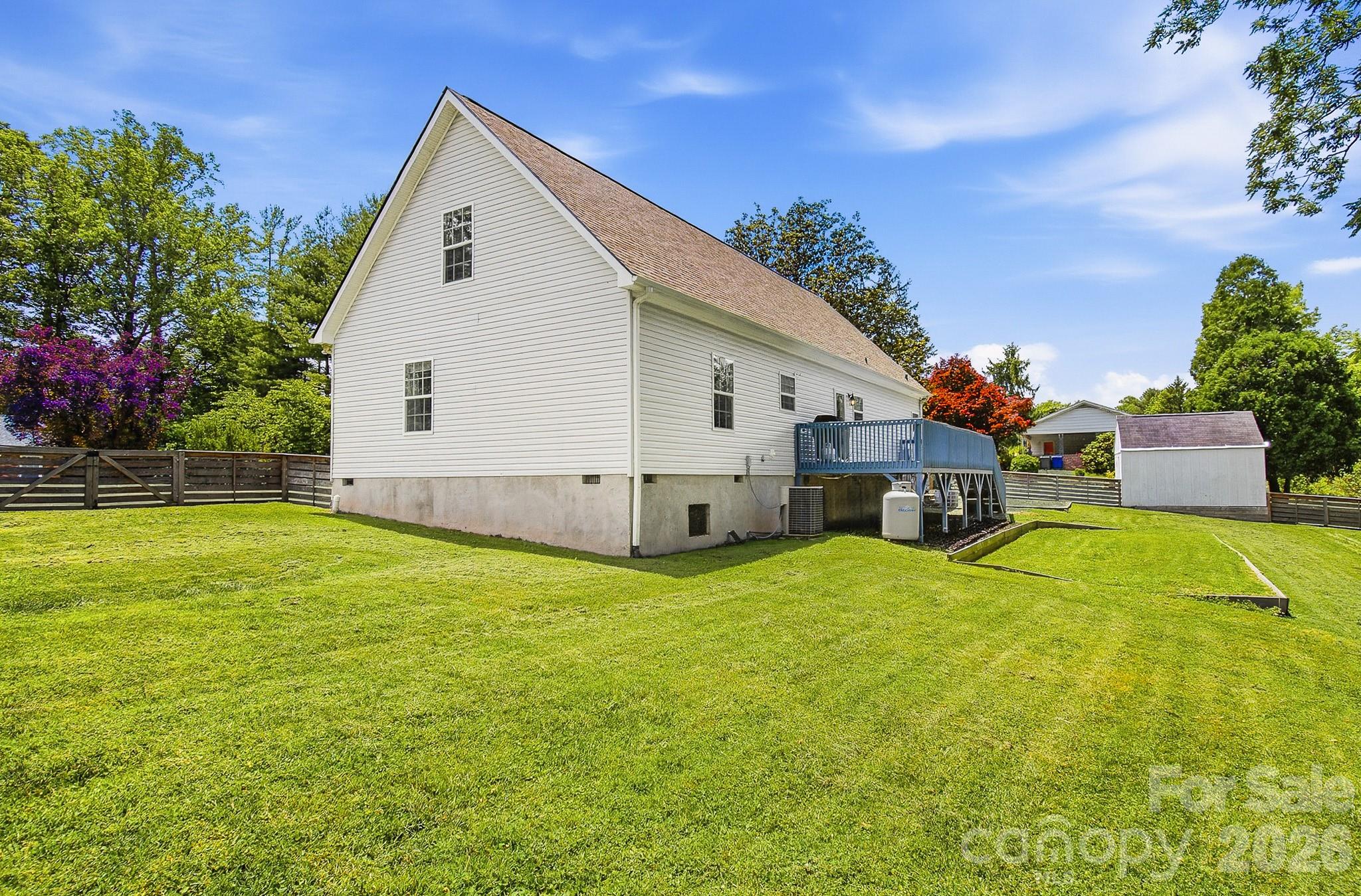 40 Liberty Road — Candler