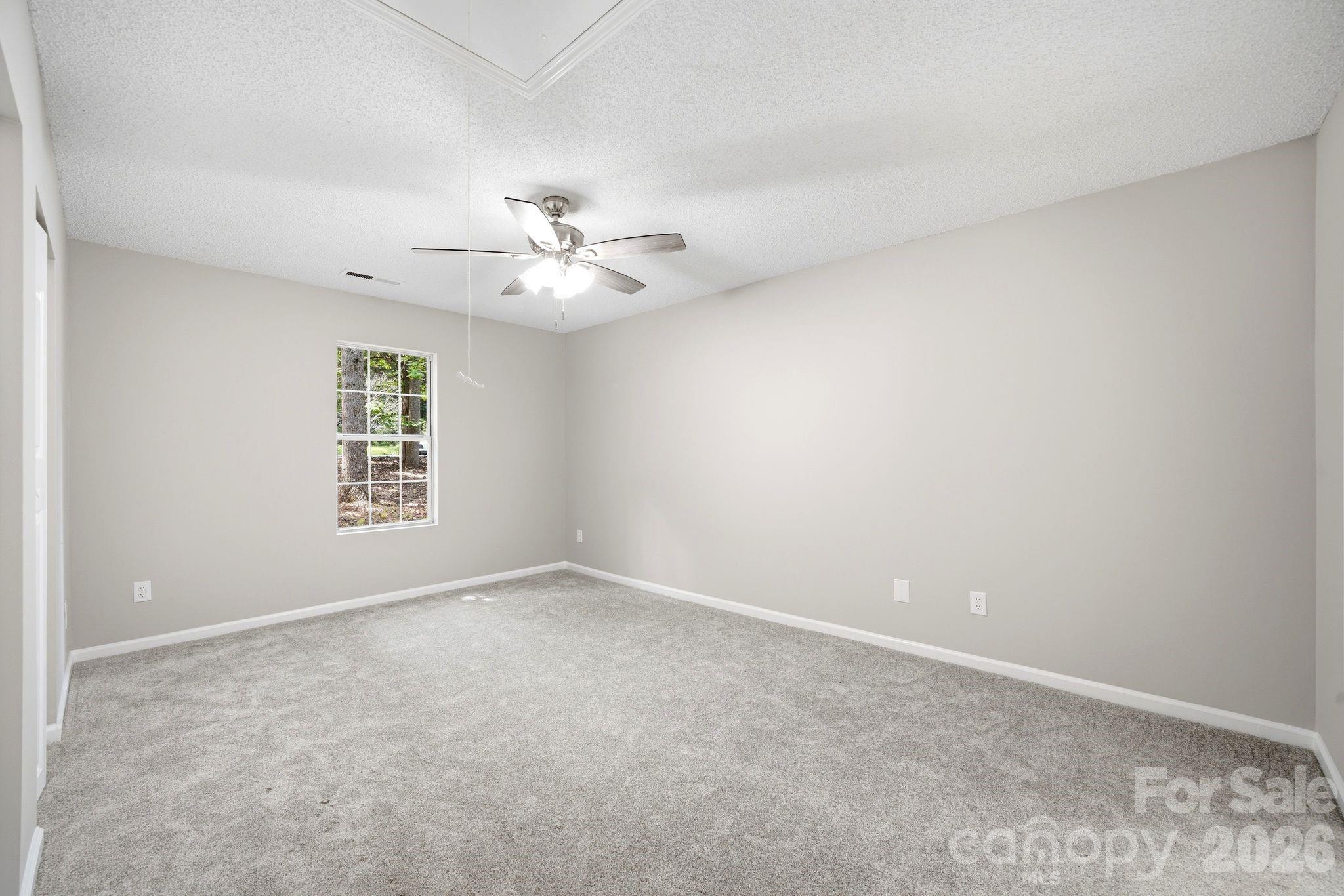 6324 Grove Park Boulevard — Charlotte