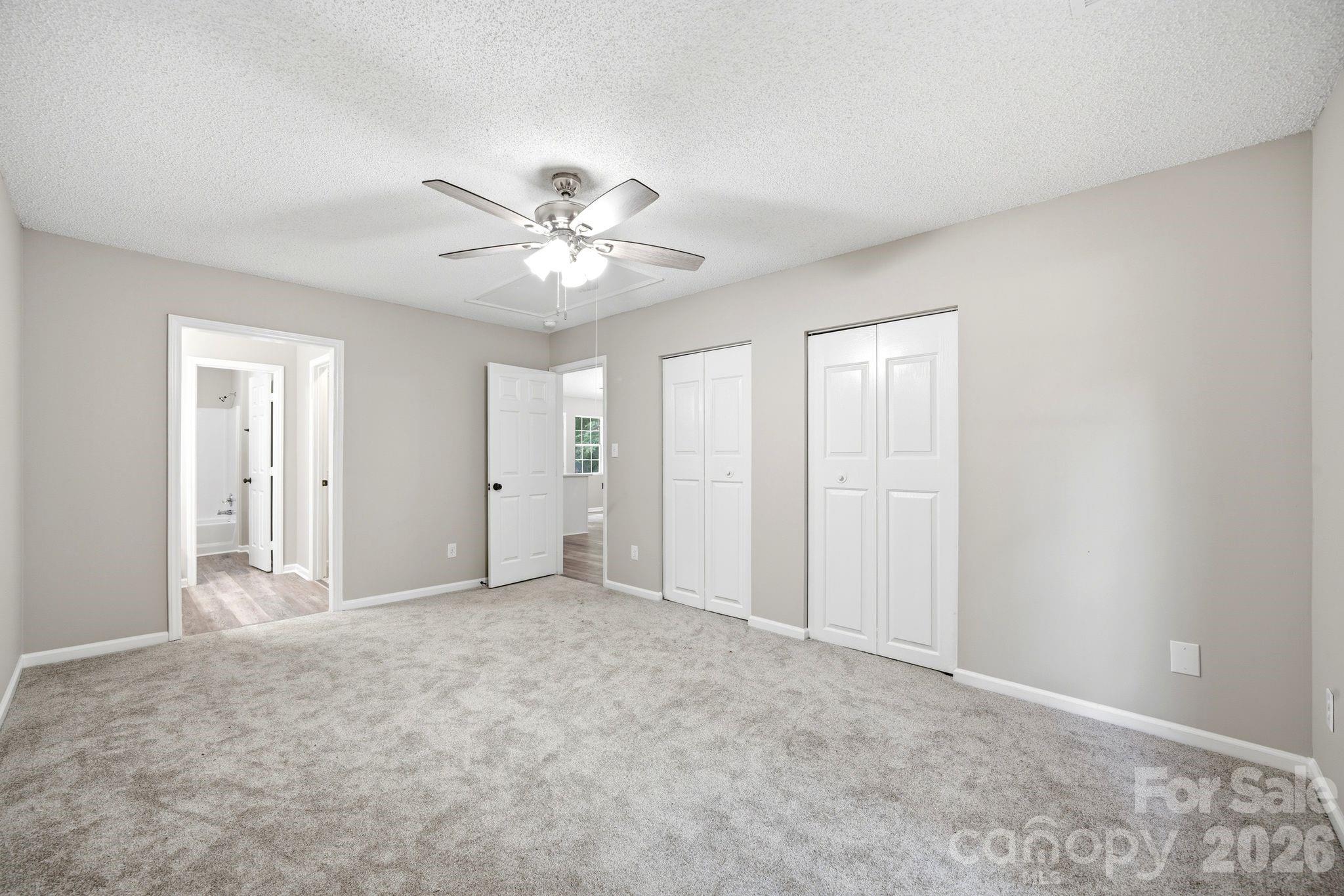 6324 Grove Park Boulevard — Charlotte
