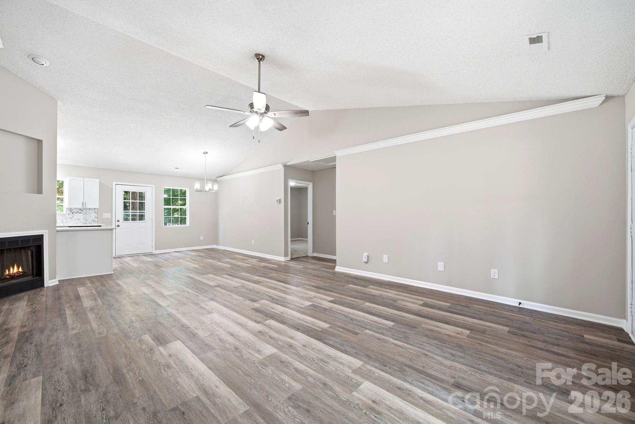 6324 Grove Park Boulevard — Charlotte