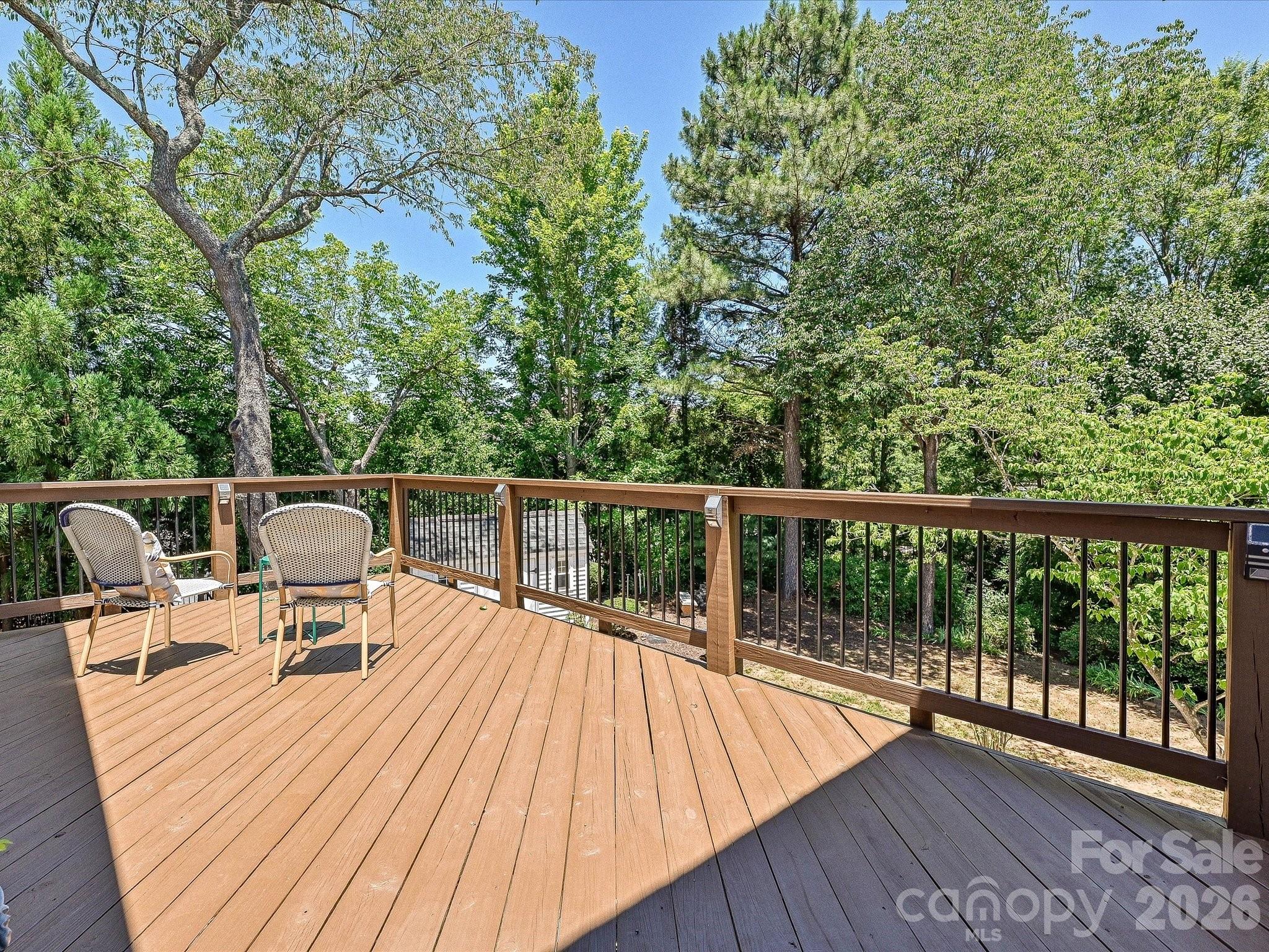 9539 Stawell Drive — Huntersville