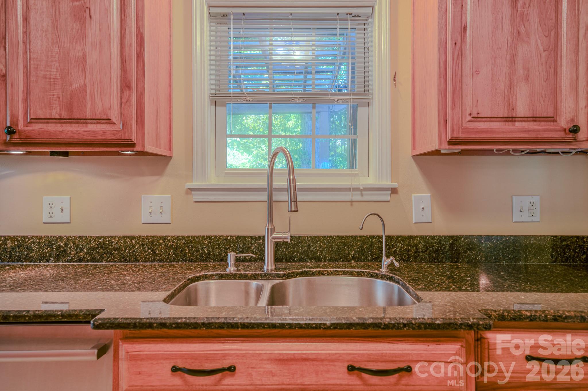 102 Forest Lake Drive — Asheville
