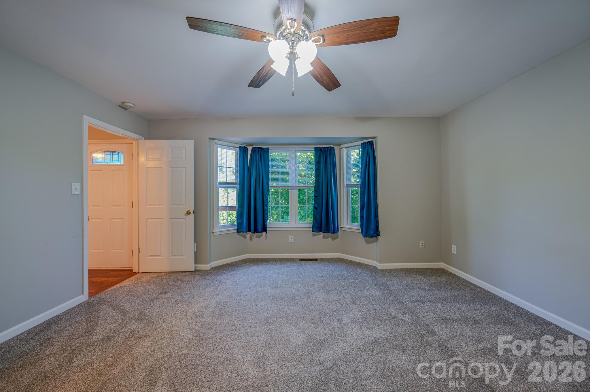 102 Forest Lake Drive — Asheville