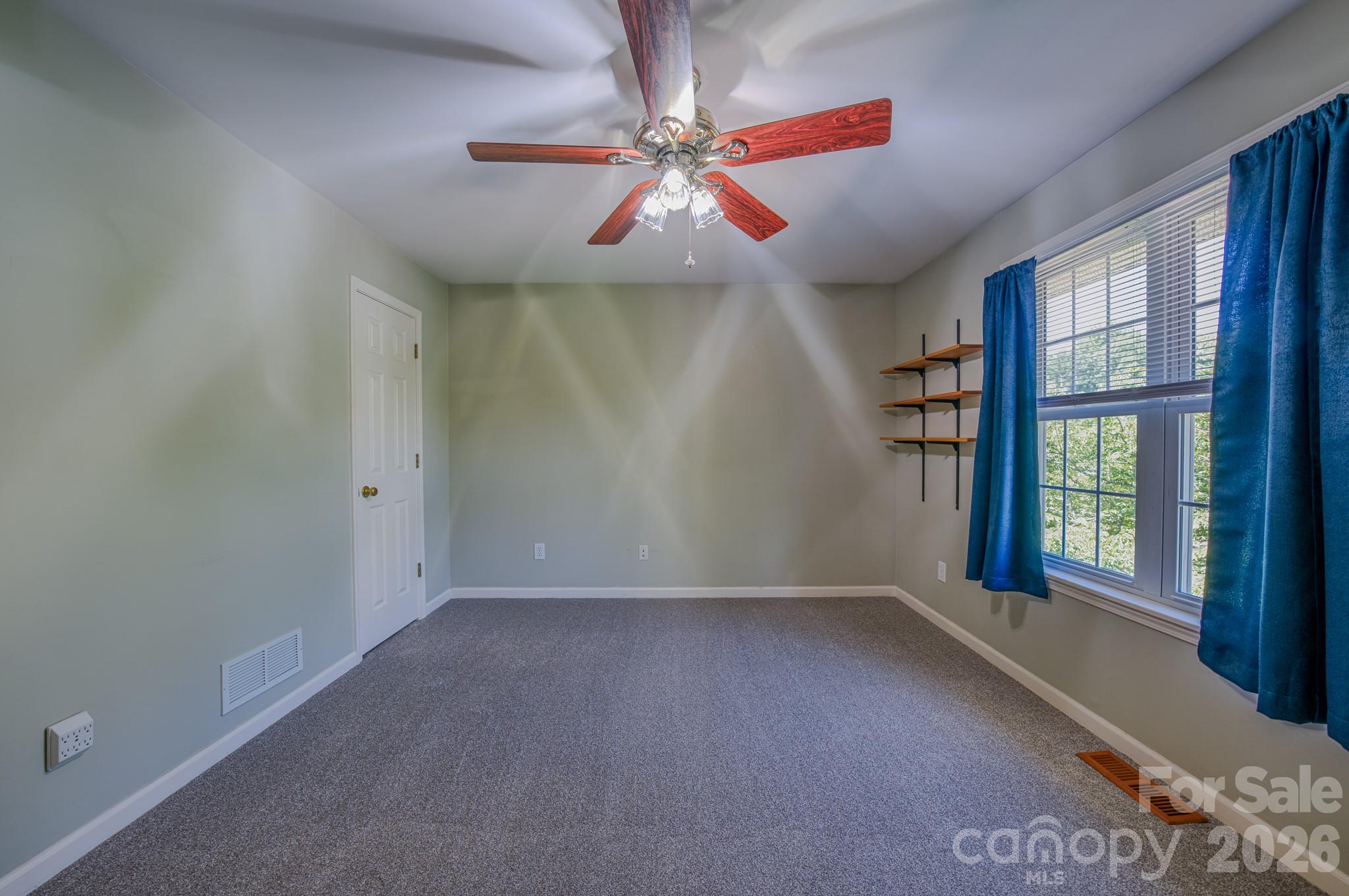 102 Forest Lake Drive — Asheville