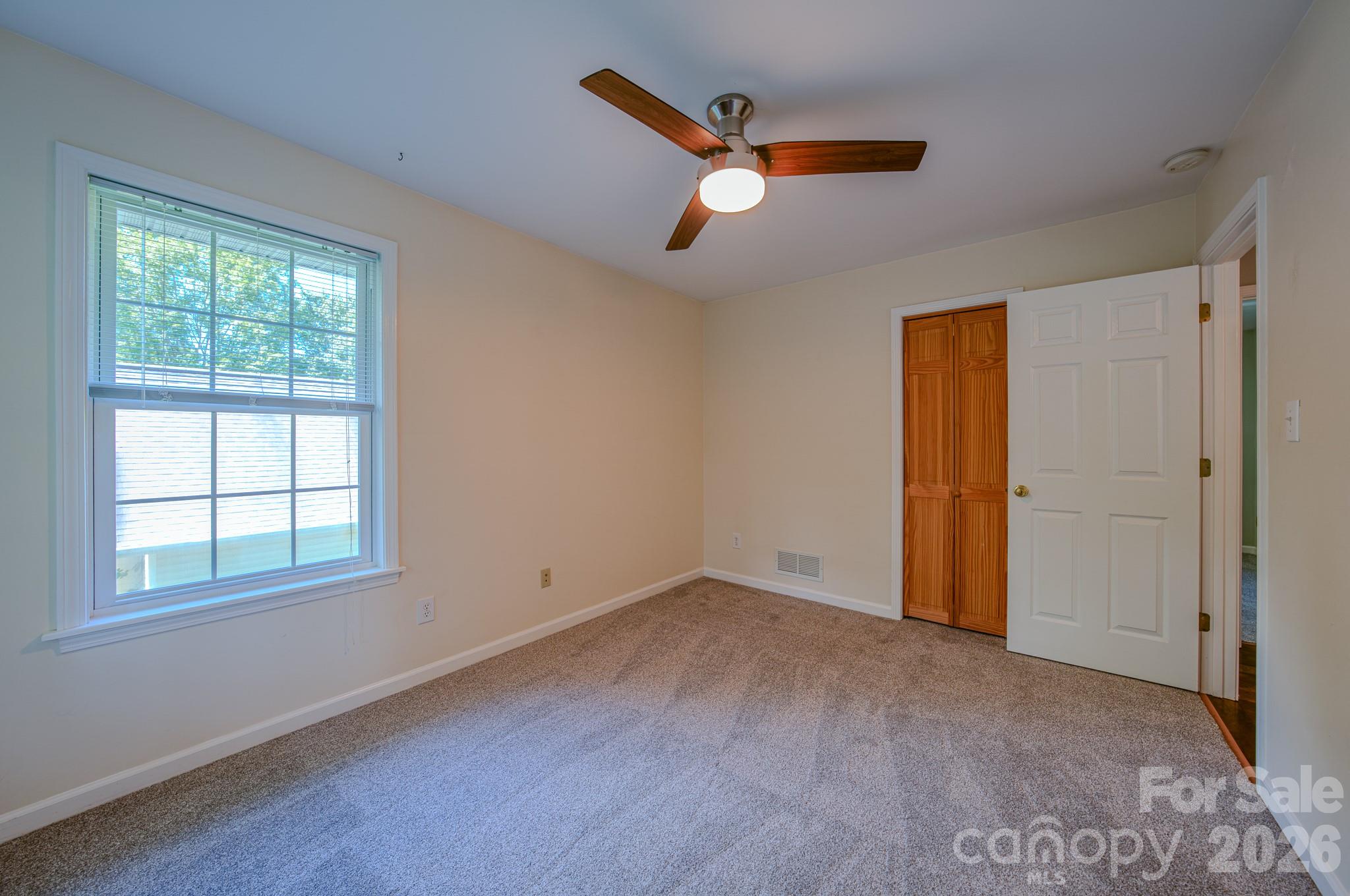 102 Forest Lake Drive — Asheville