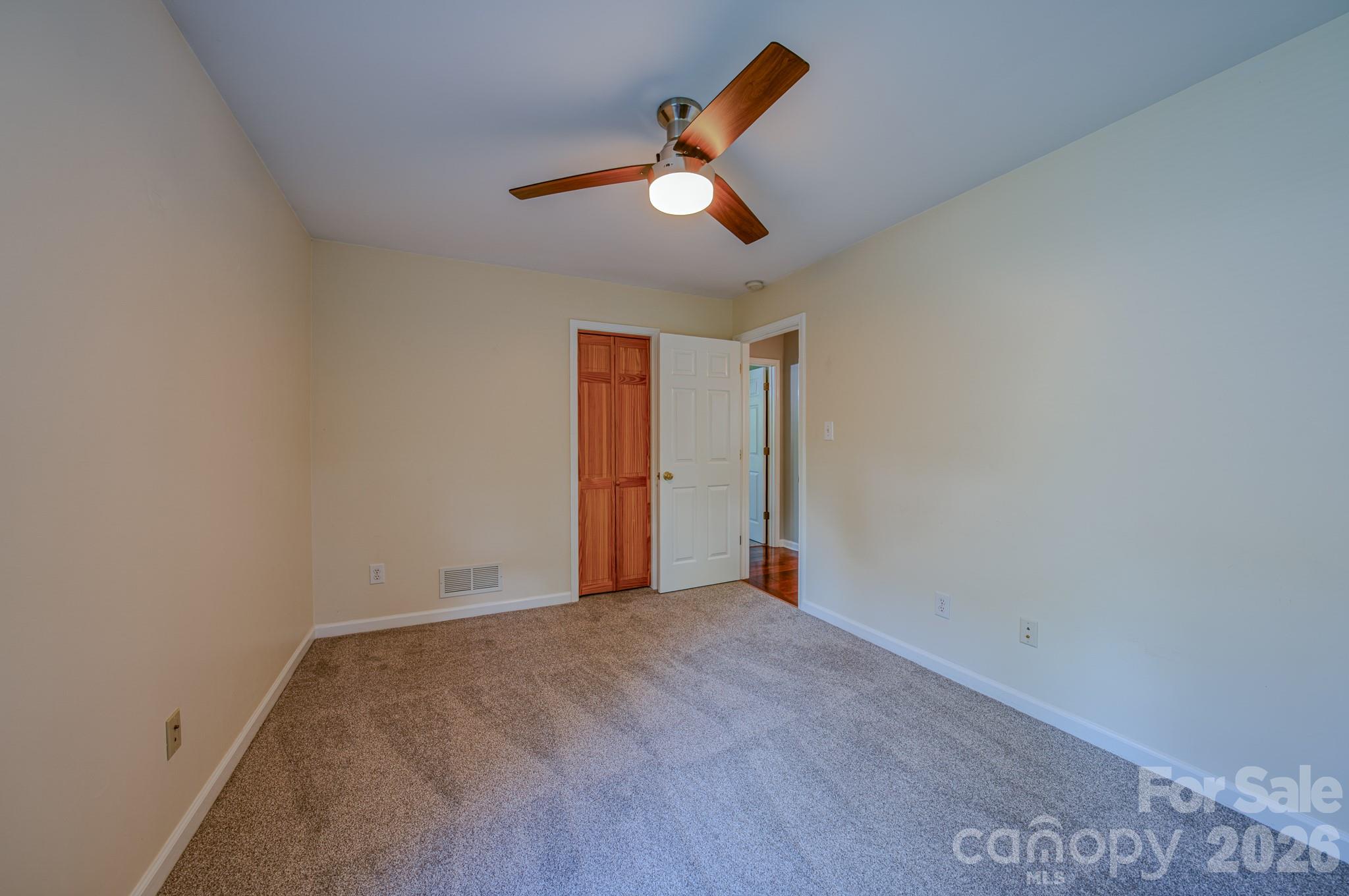 102 Forest Lake Drive — Asheville