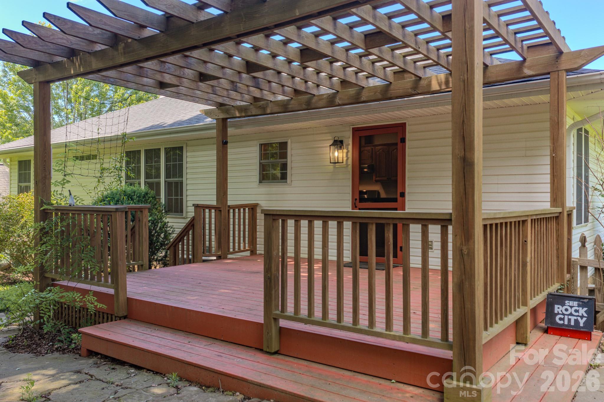 102 Forest Lake Drive — Asheville