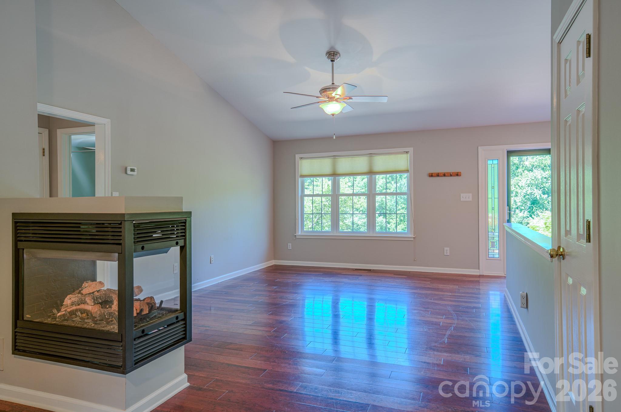 102 Forest Lake Drive — Asheville