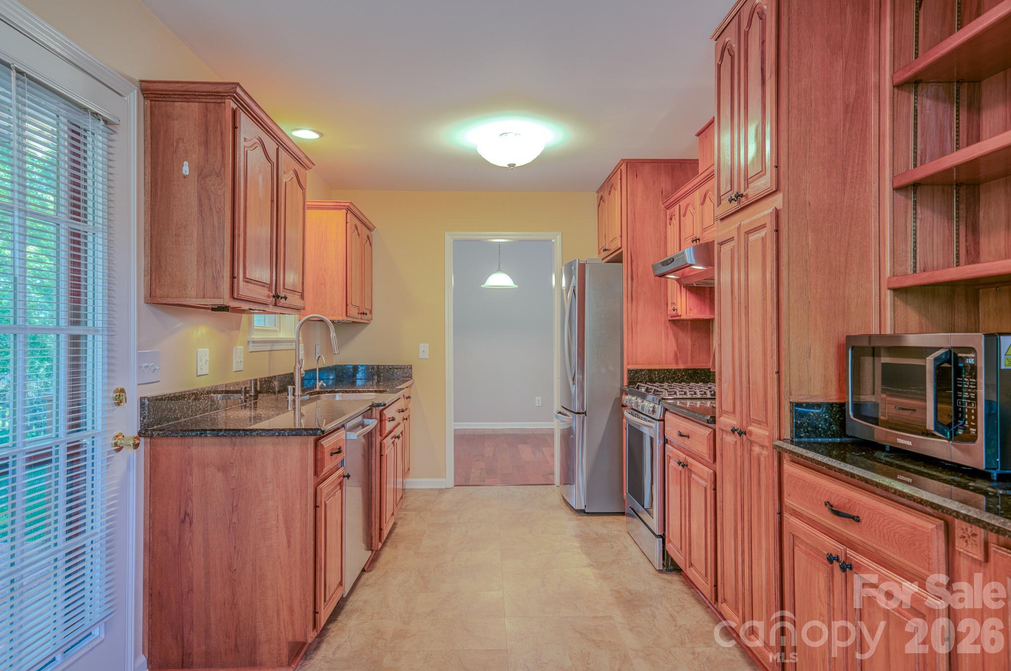 102 Forest Lake Drive — Asheville