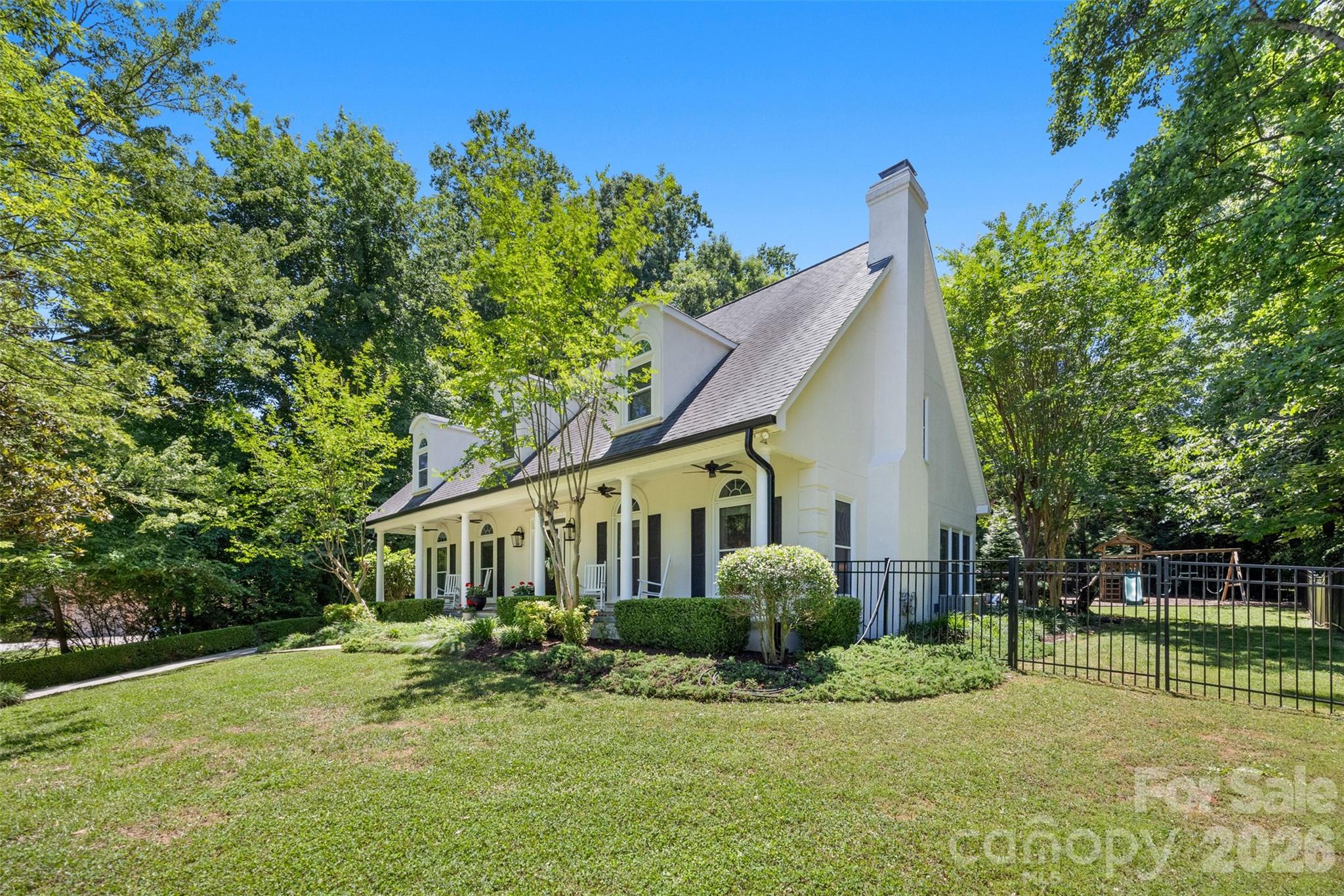 1027 Dan Maples Drive — Cramerton