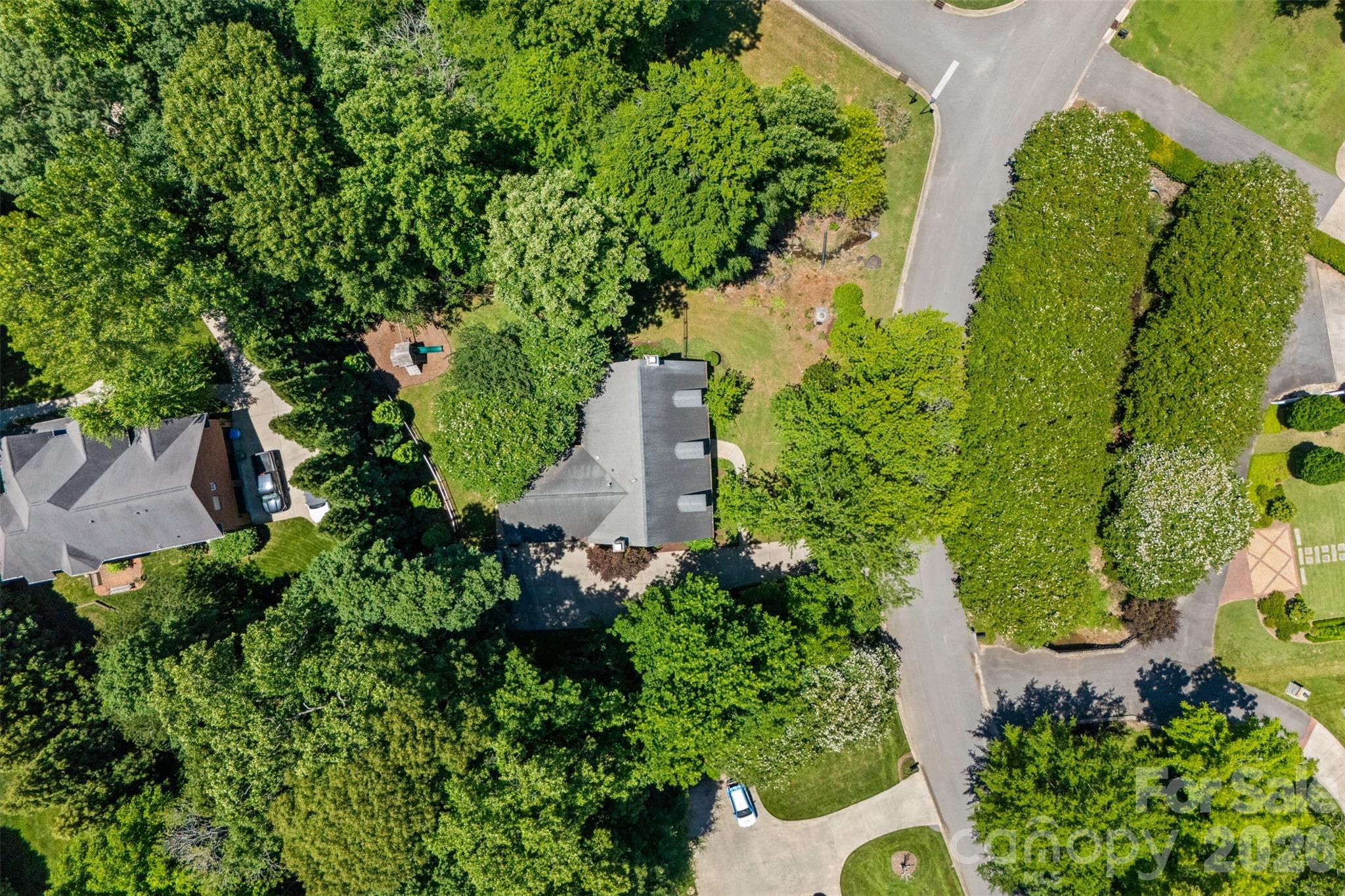 1027 Dan Maples Drive — Cramerton
