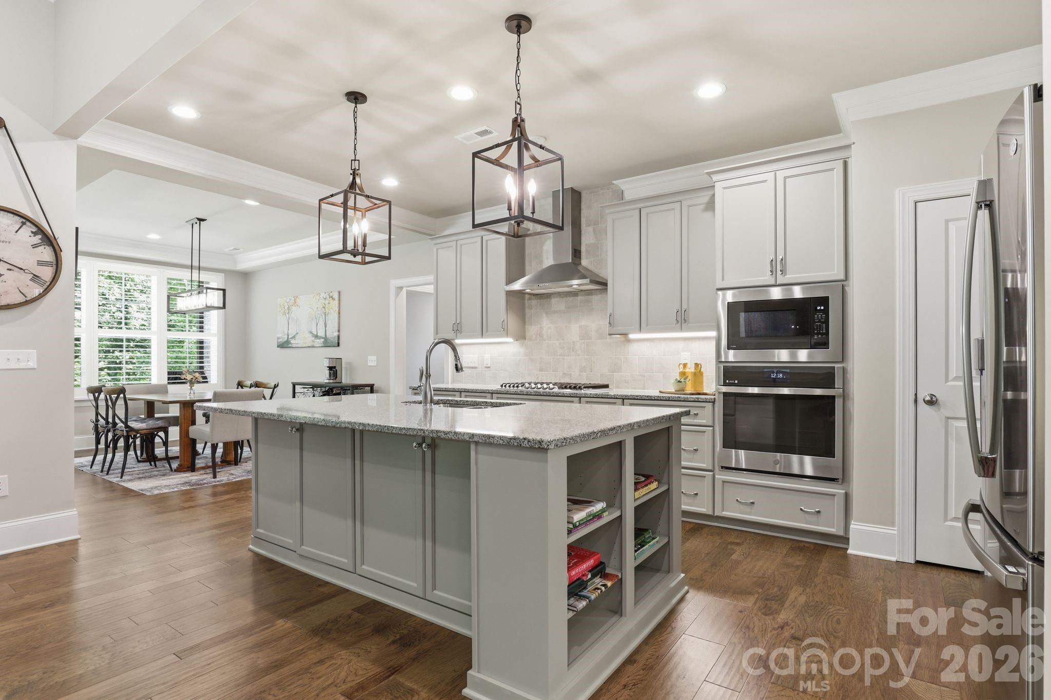 9823 Ardley Park Way — Mint Hill