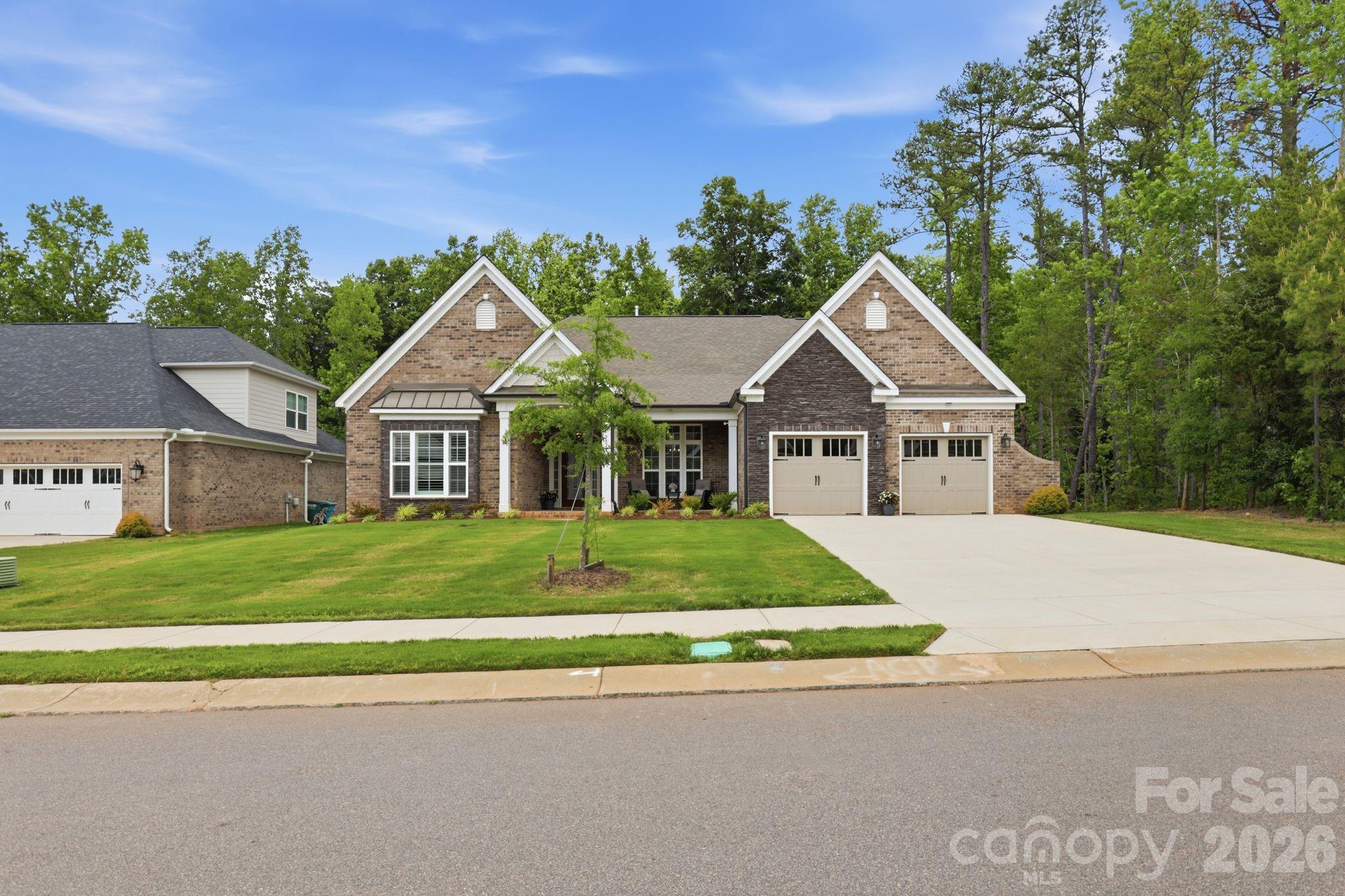 9823 Ardley Park Way — Mint Hill