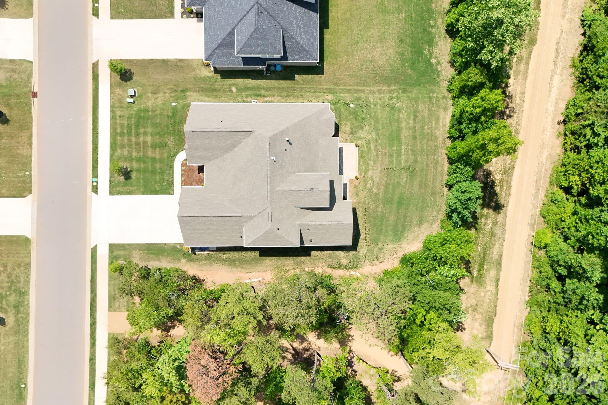 9823 Ardley Park Way — Mint Hill