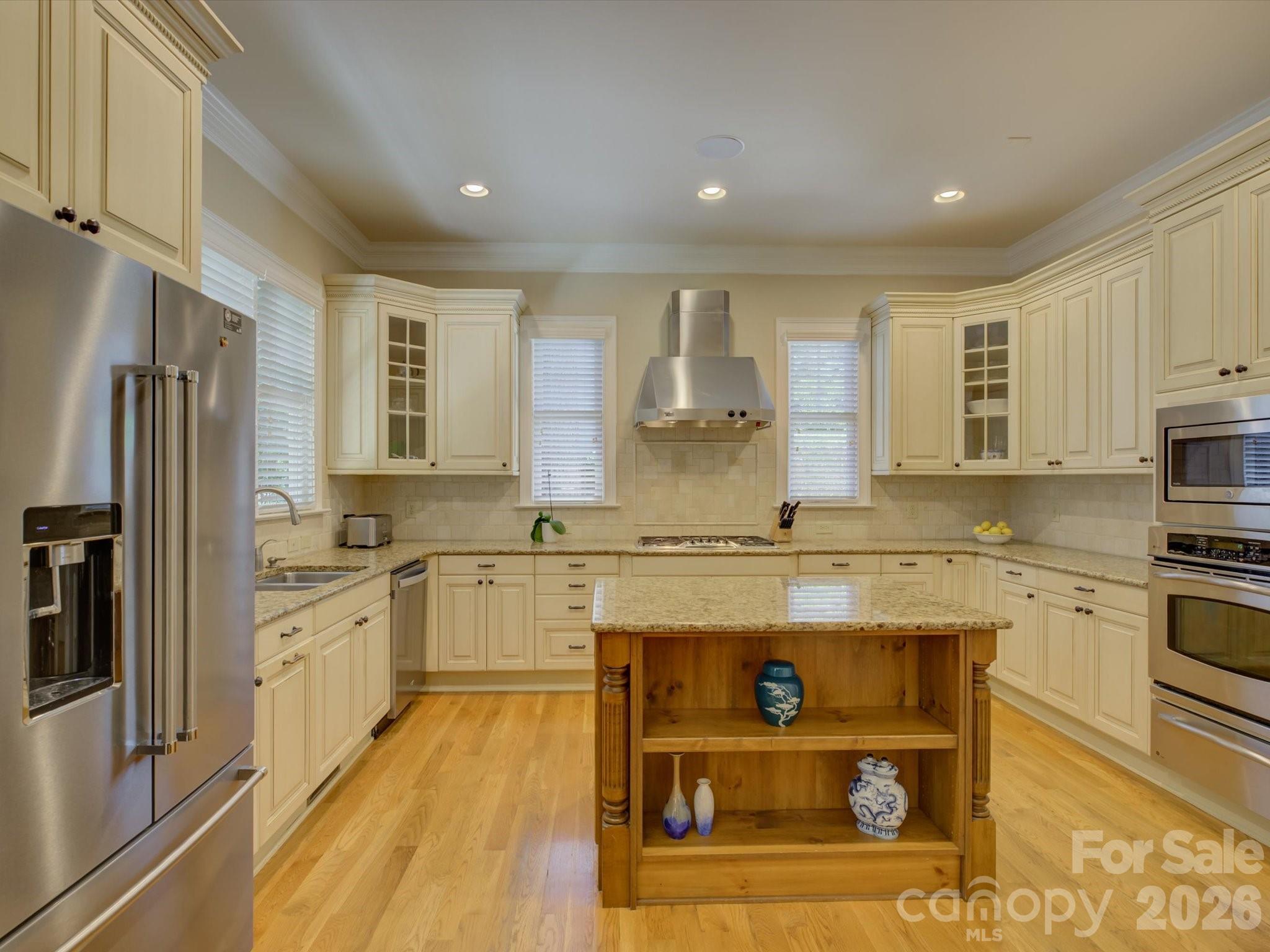 3912 Lake Spring Cove Court — Denver