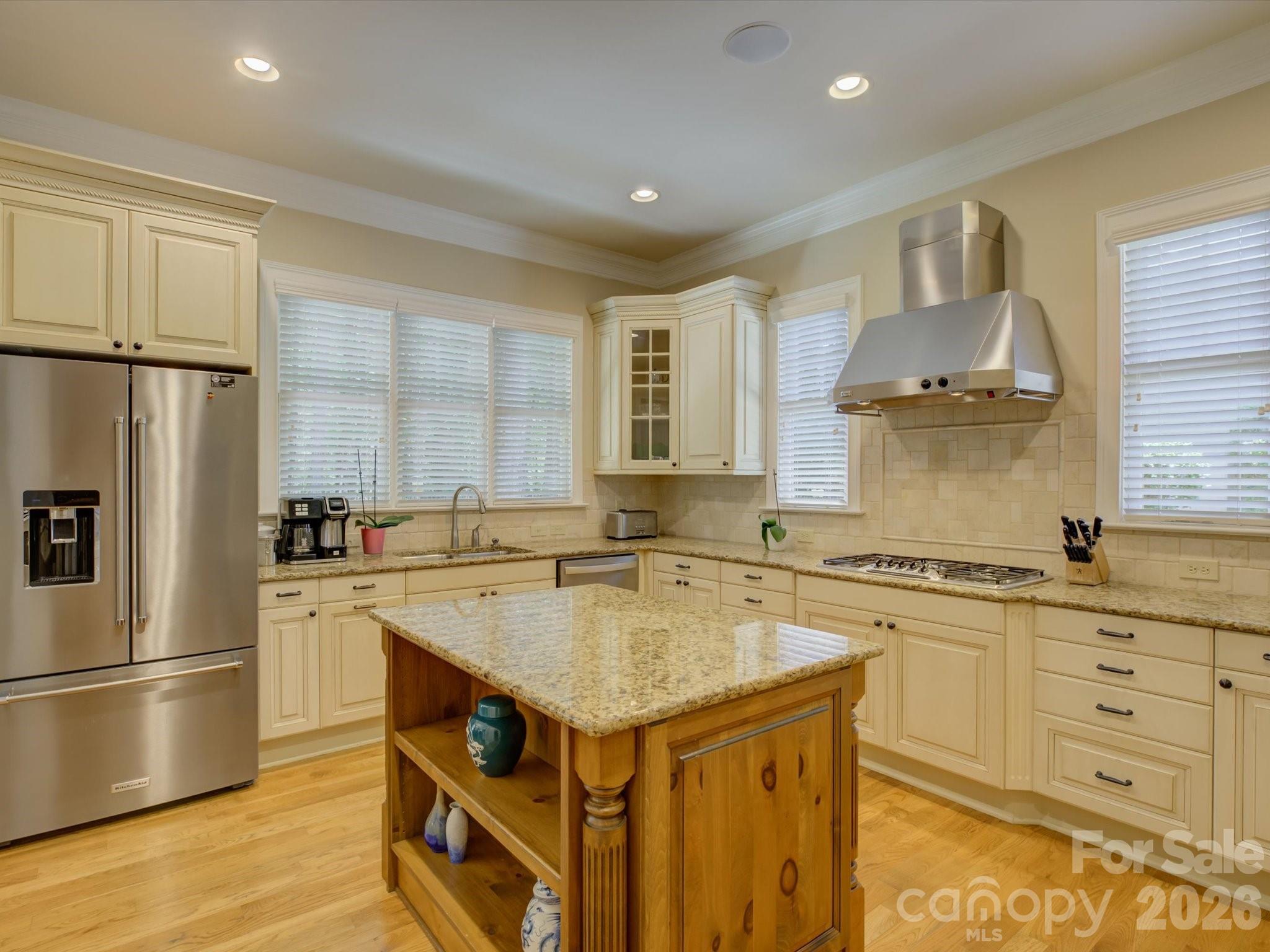 3912 Lake Spring Cove Court — Denver