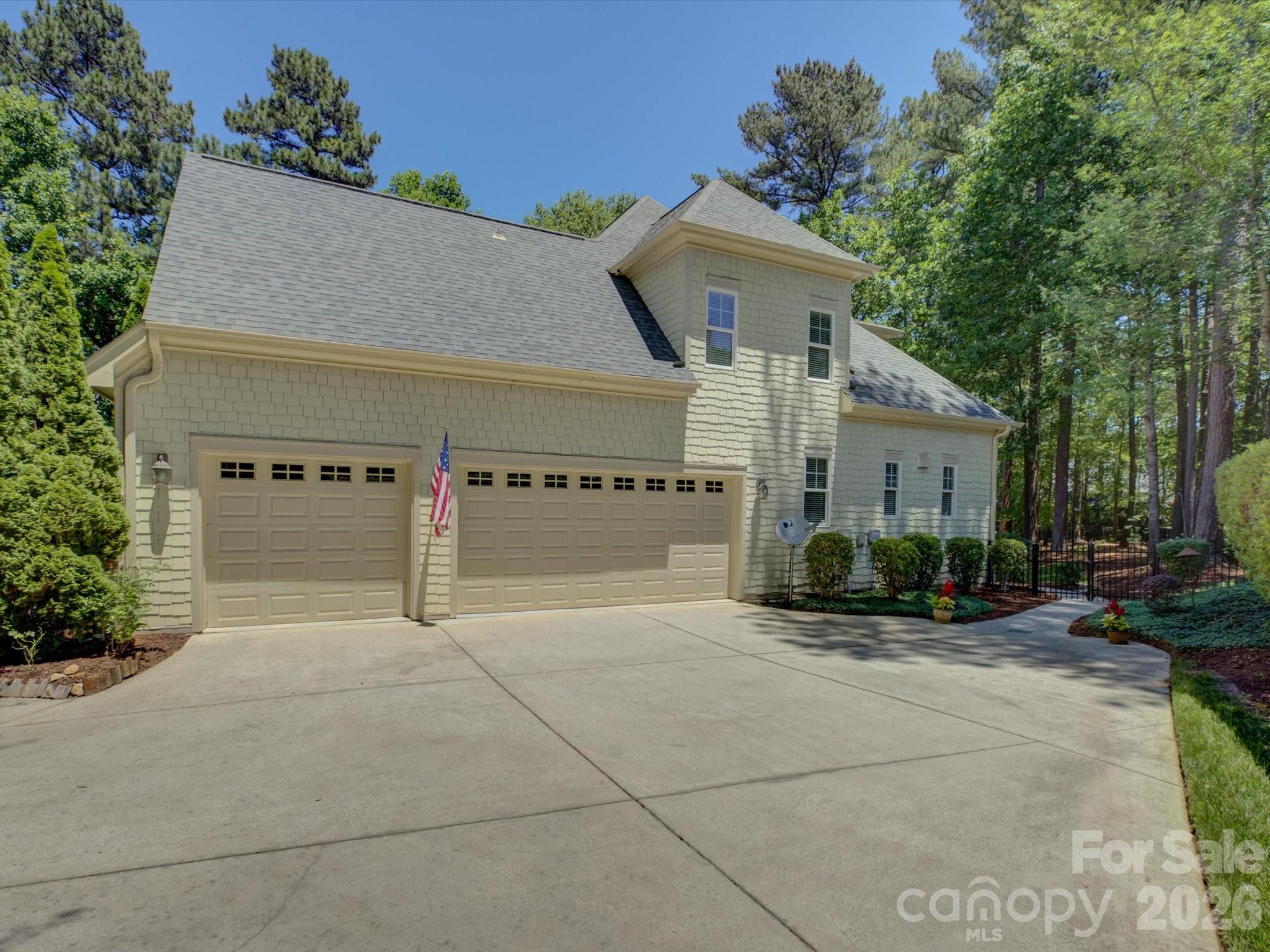 3912 Lake Spring Cove Court — Denver