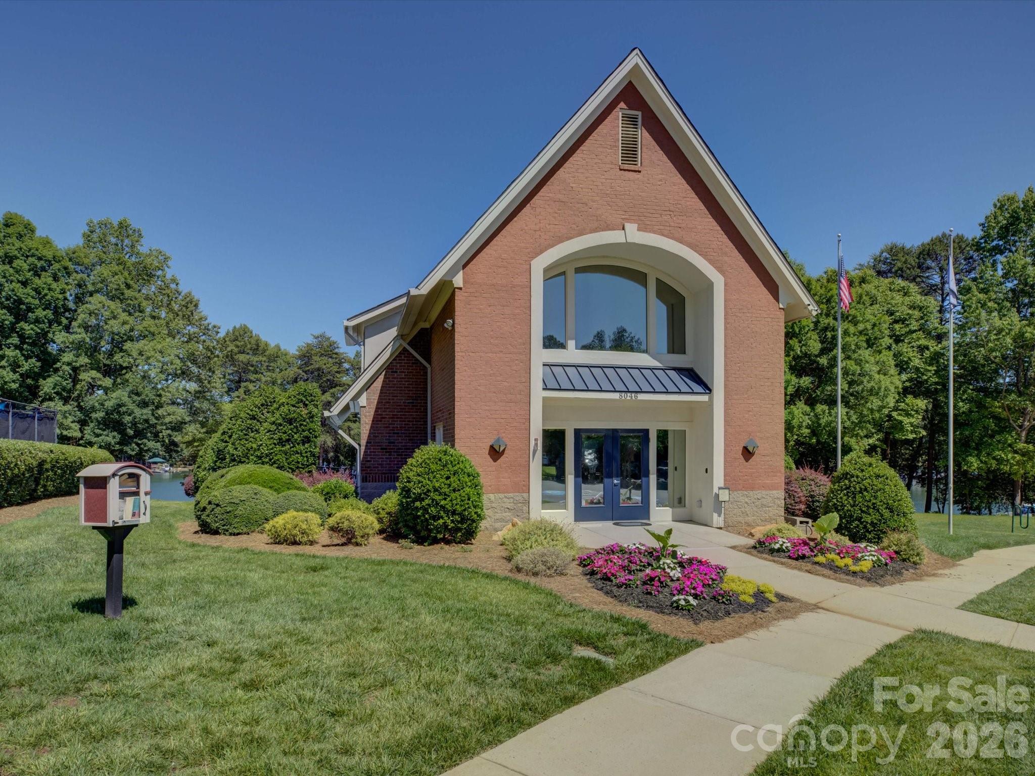 3912 Lake Spring Cove Court — Denver