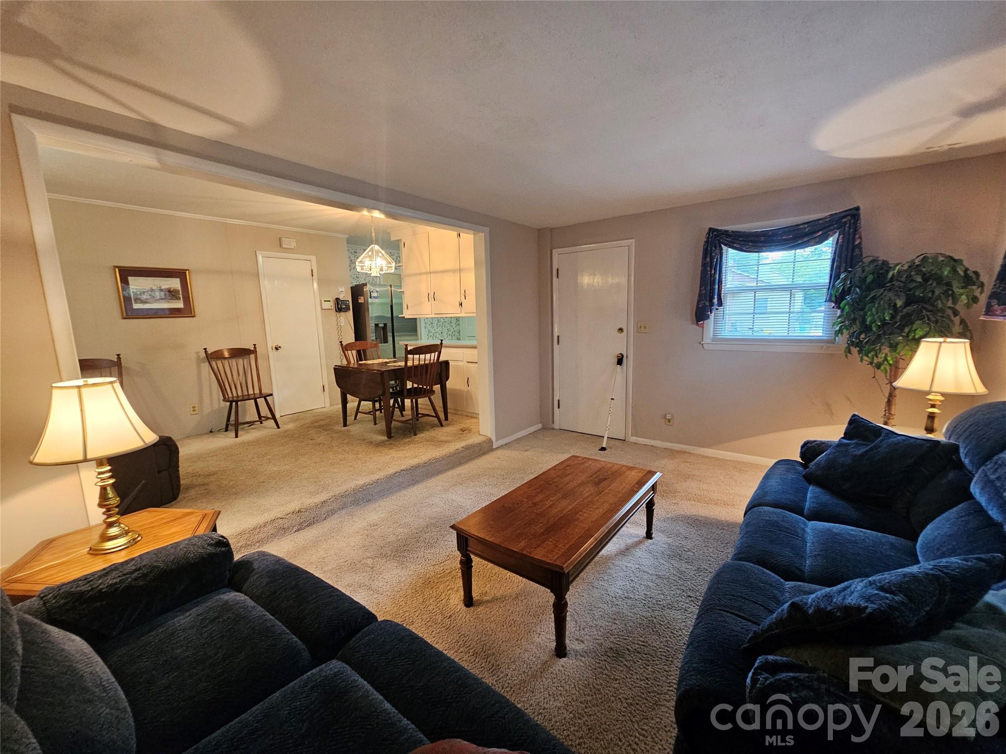 331 Woodside Drive — Shelby