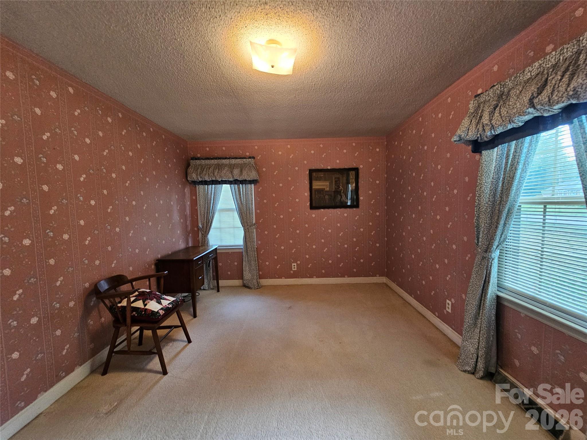 331 Woodside Drive — Shelby