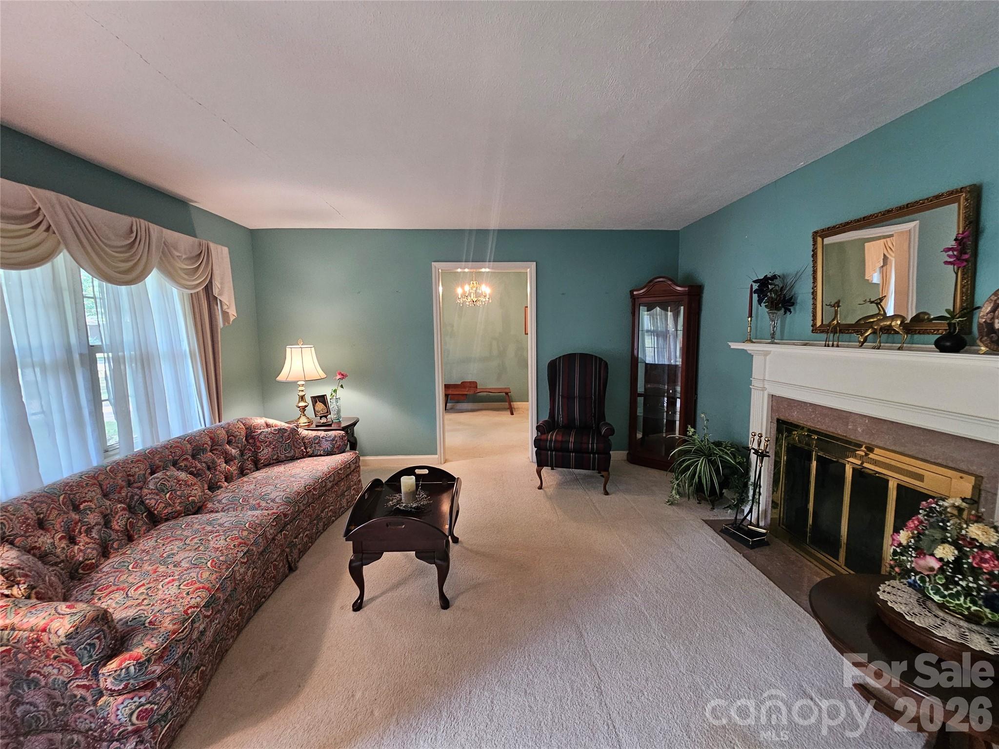 331 Woodside Drive — Shelby