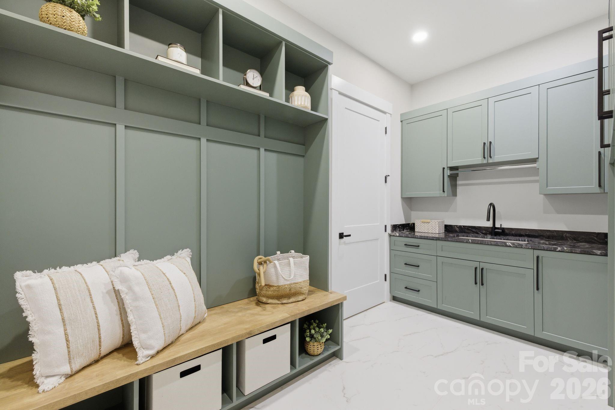 7607 Cottonwood Drive — Denver