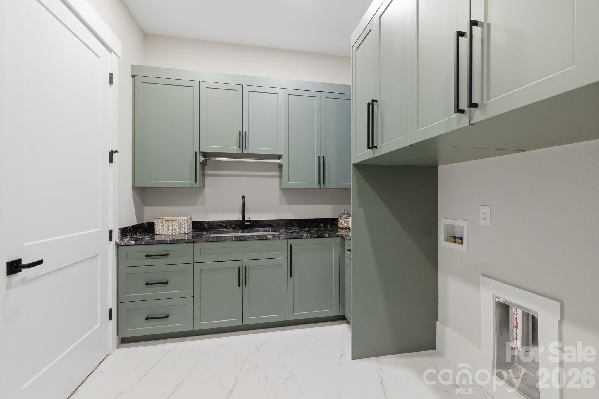 7607 Cottonwood Drive — Denver