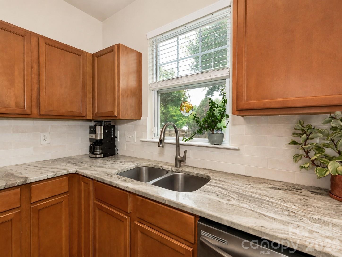 1100 Mountain Laurel Court — Matthews