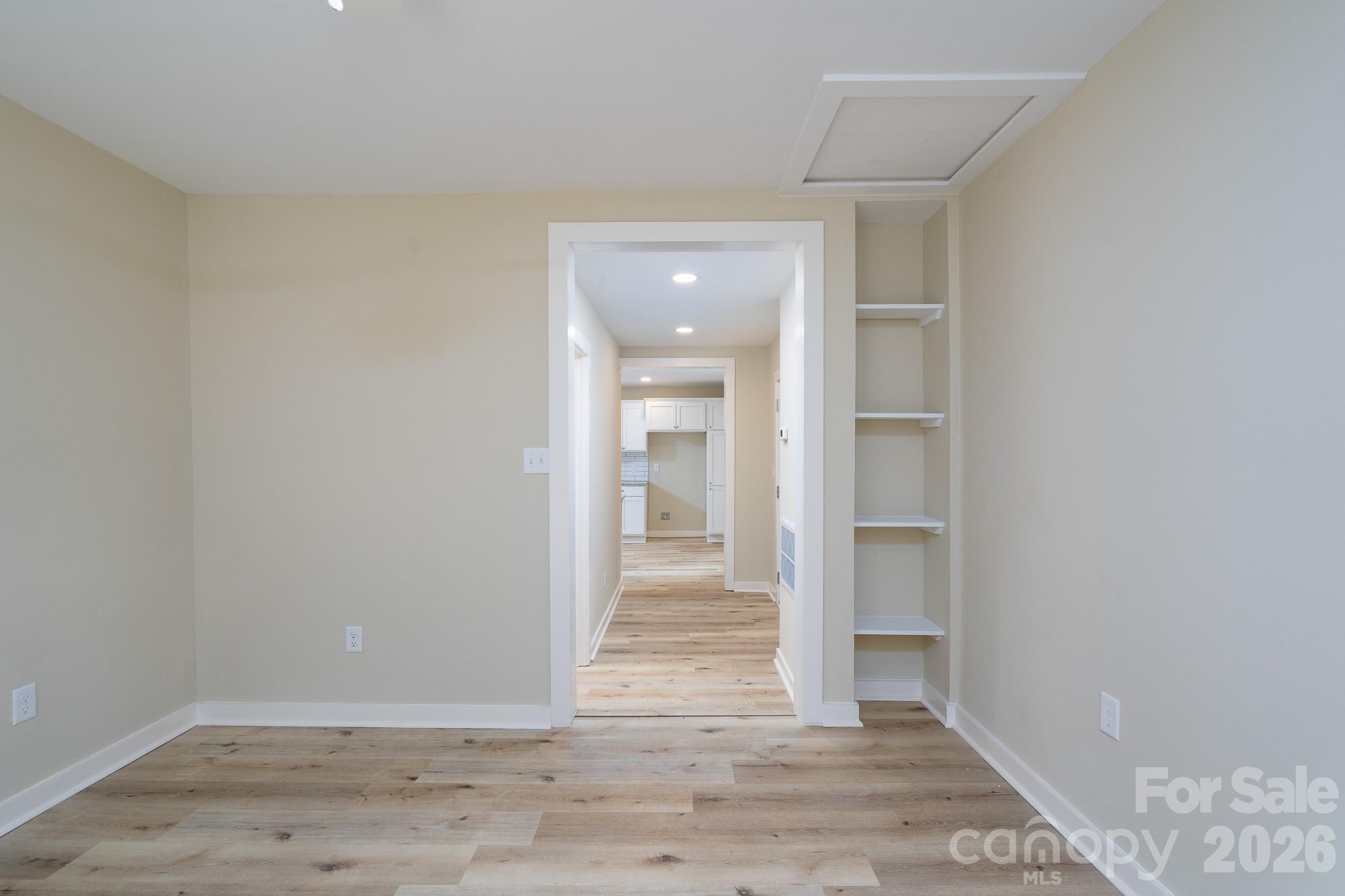 185 Garden Lane — Salisbury
