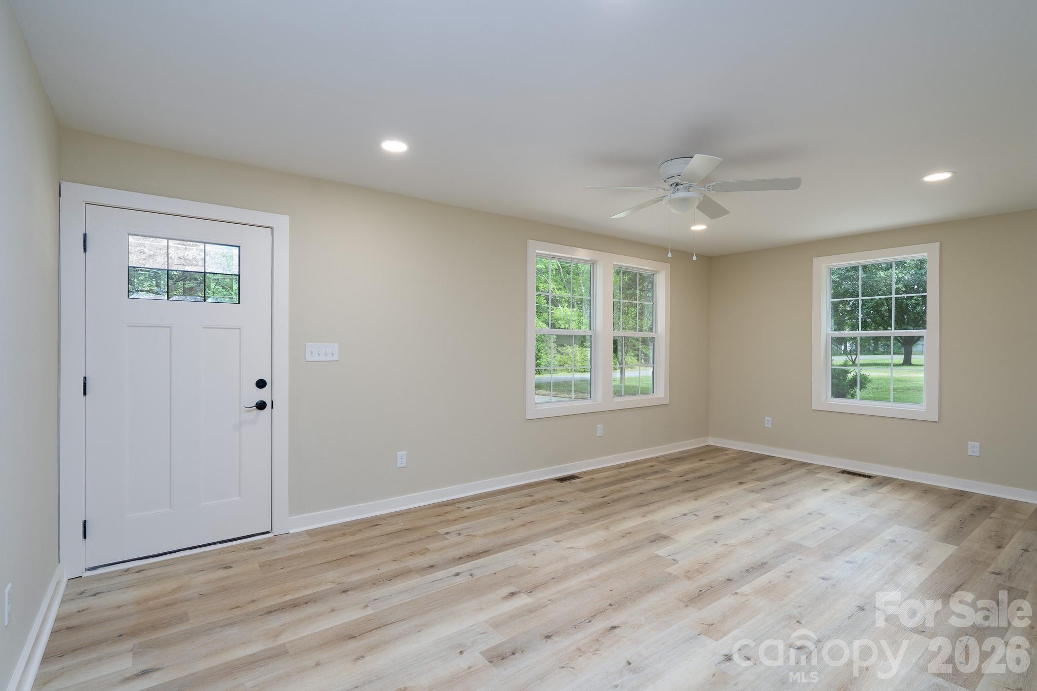 185 Garden Lane — Salisbury