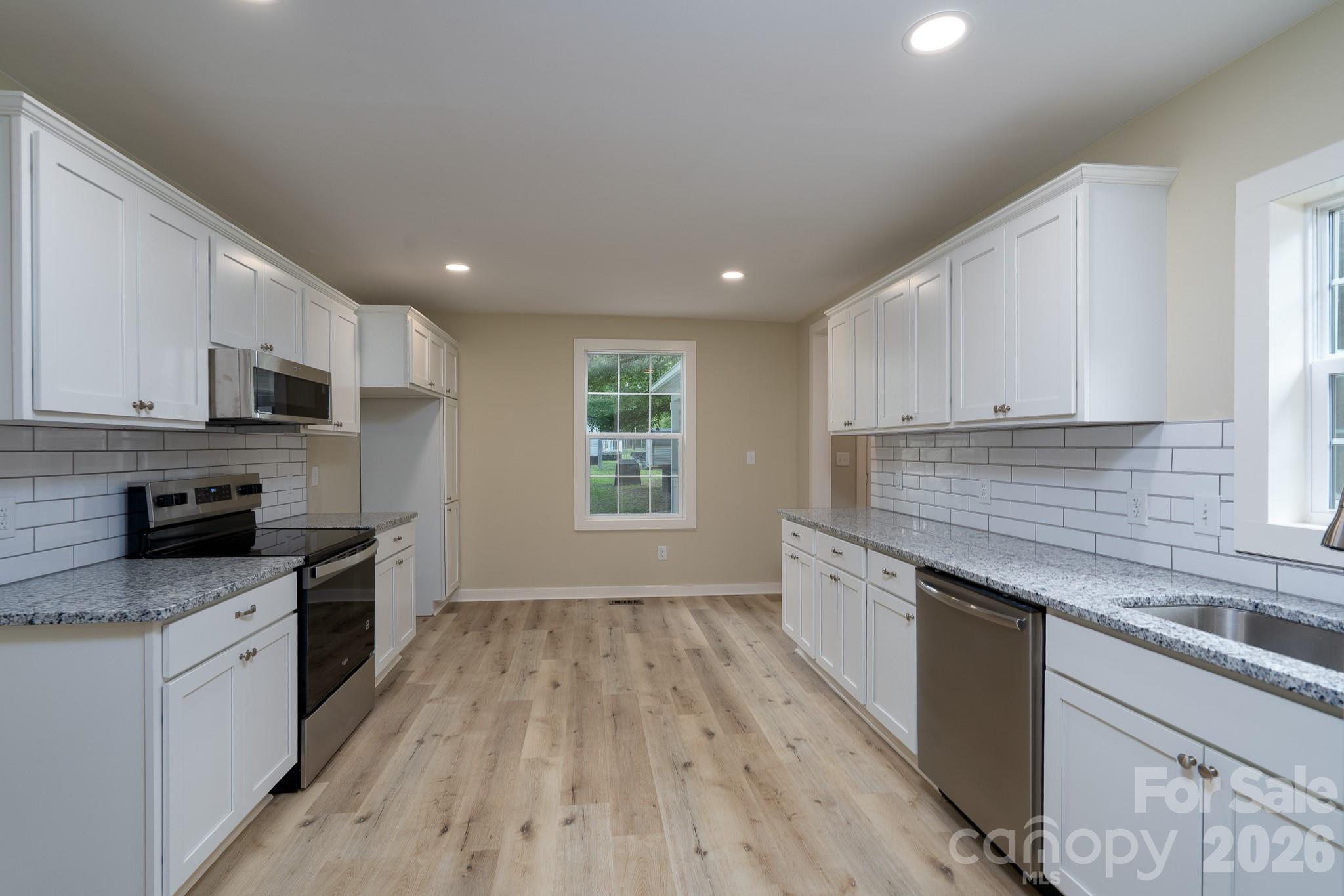 185 Garden Lane — Salisbury