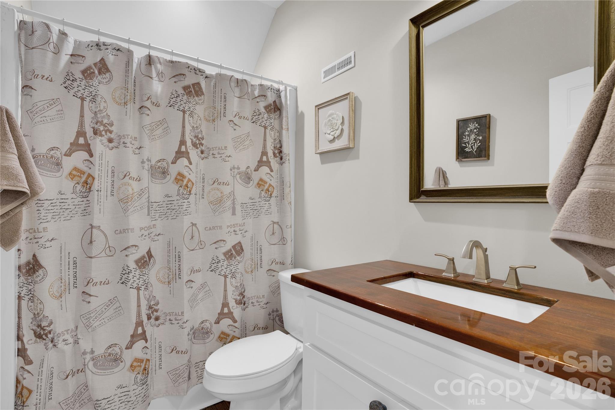 2138 Lockhart Road — Camden