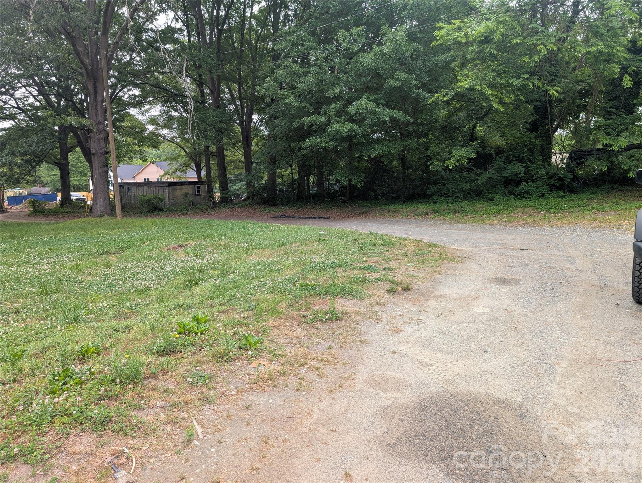 1218-B Essex Street — Gastonia