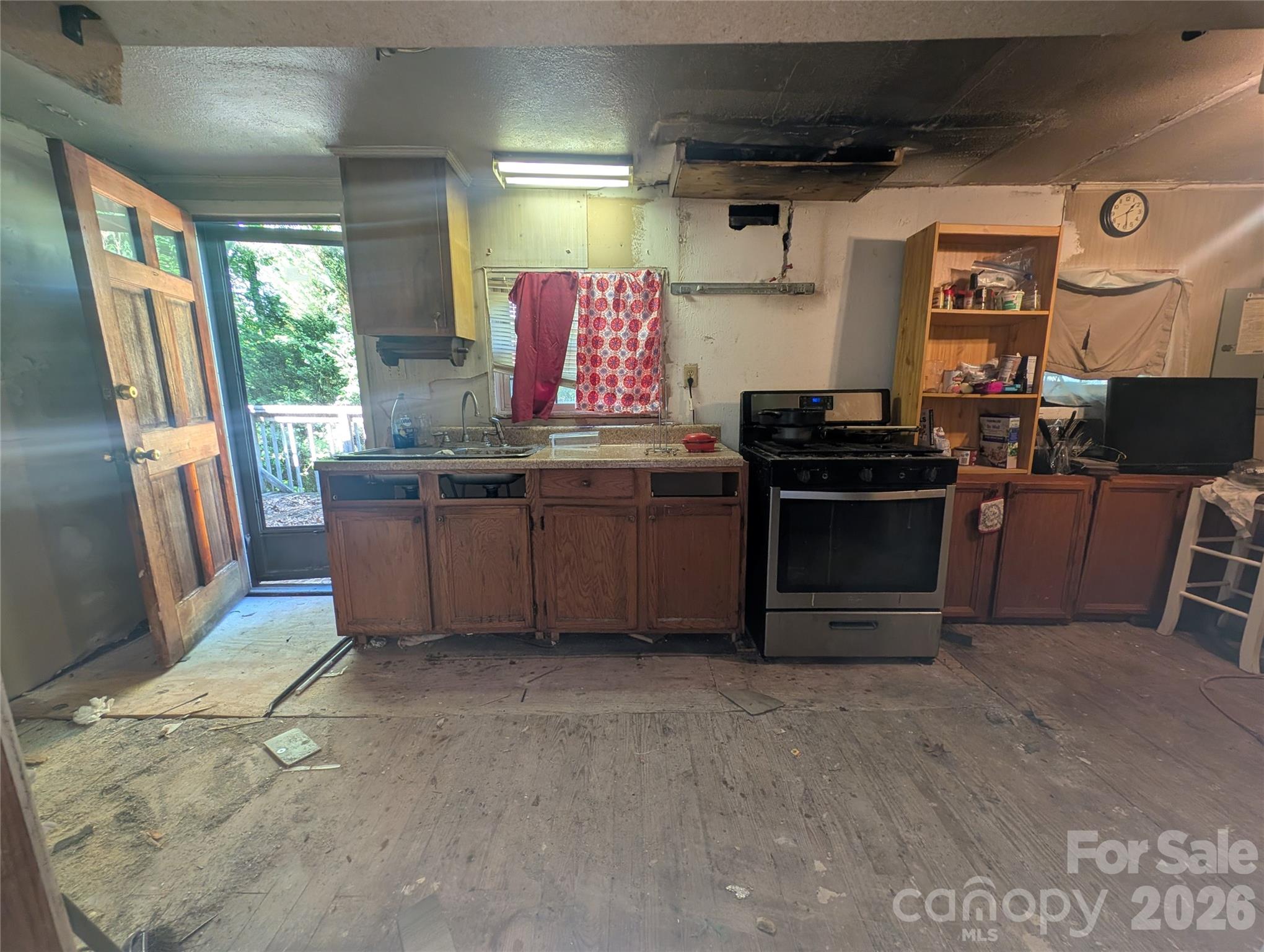 1218-B Essex Street — Gastonia