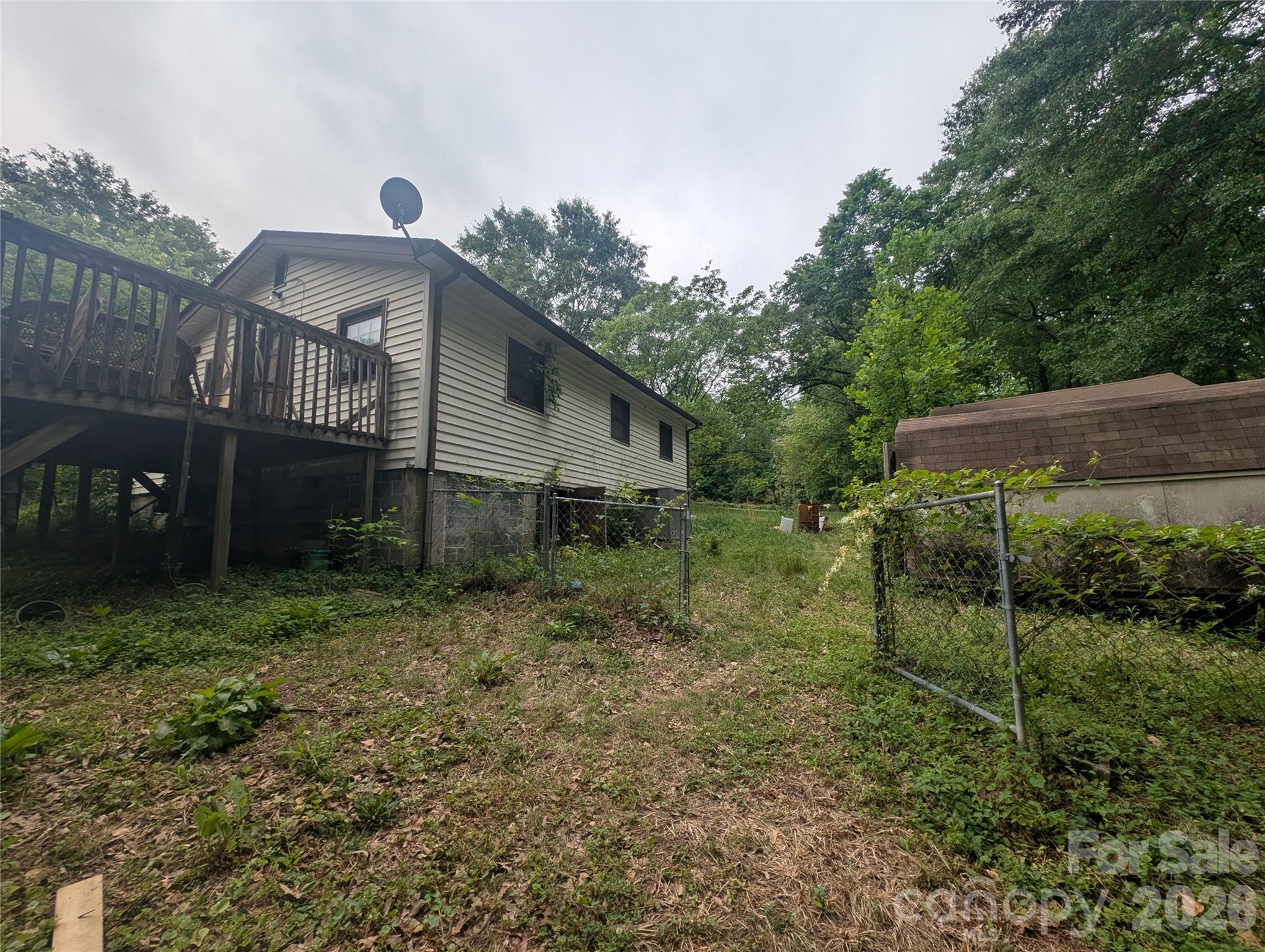 1218-B Essex Street — Gastonia