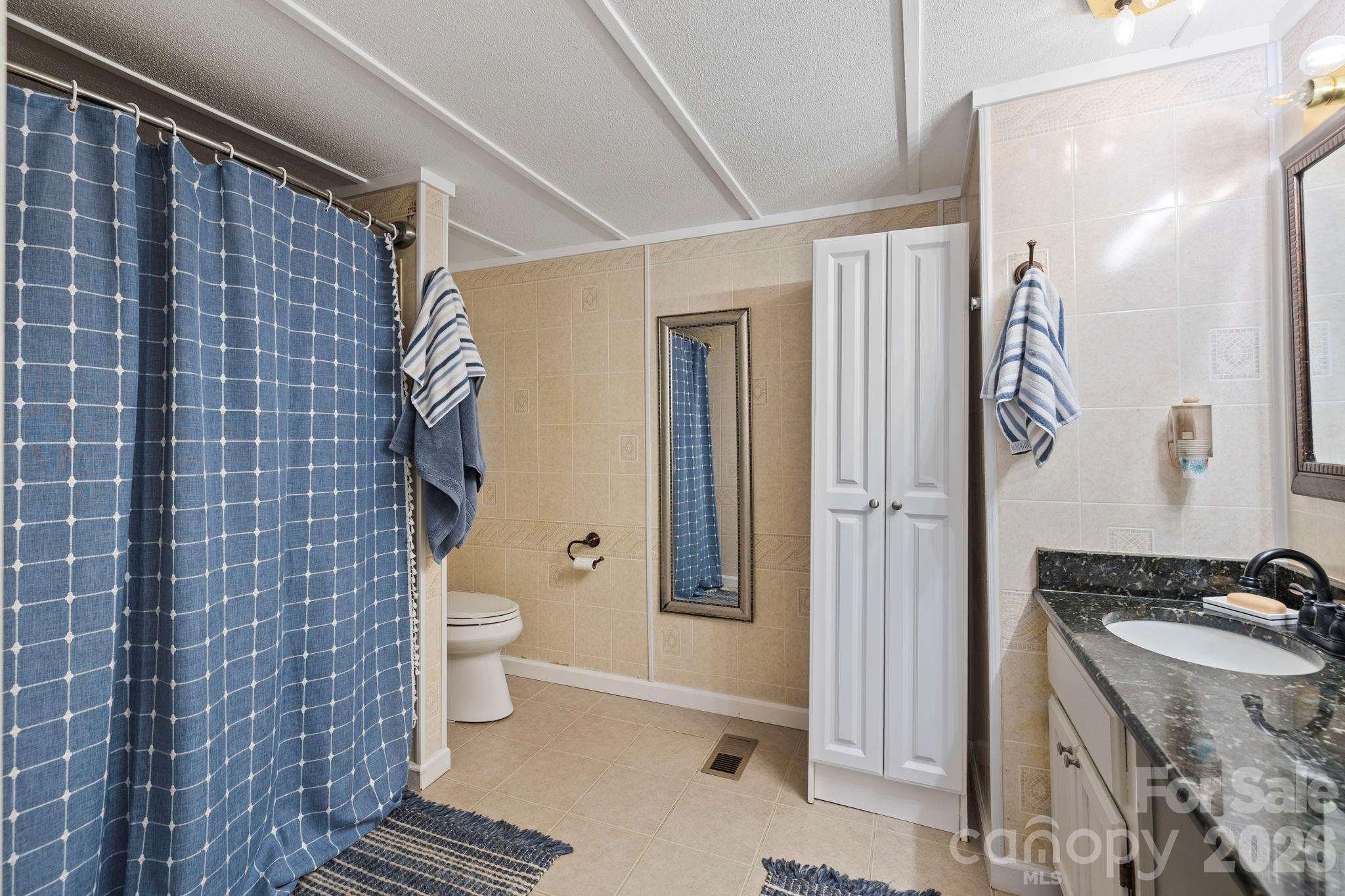 12 Timbers Edge Lane — Fairview
