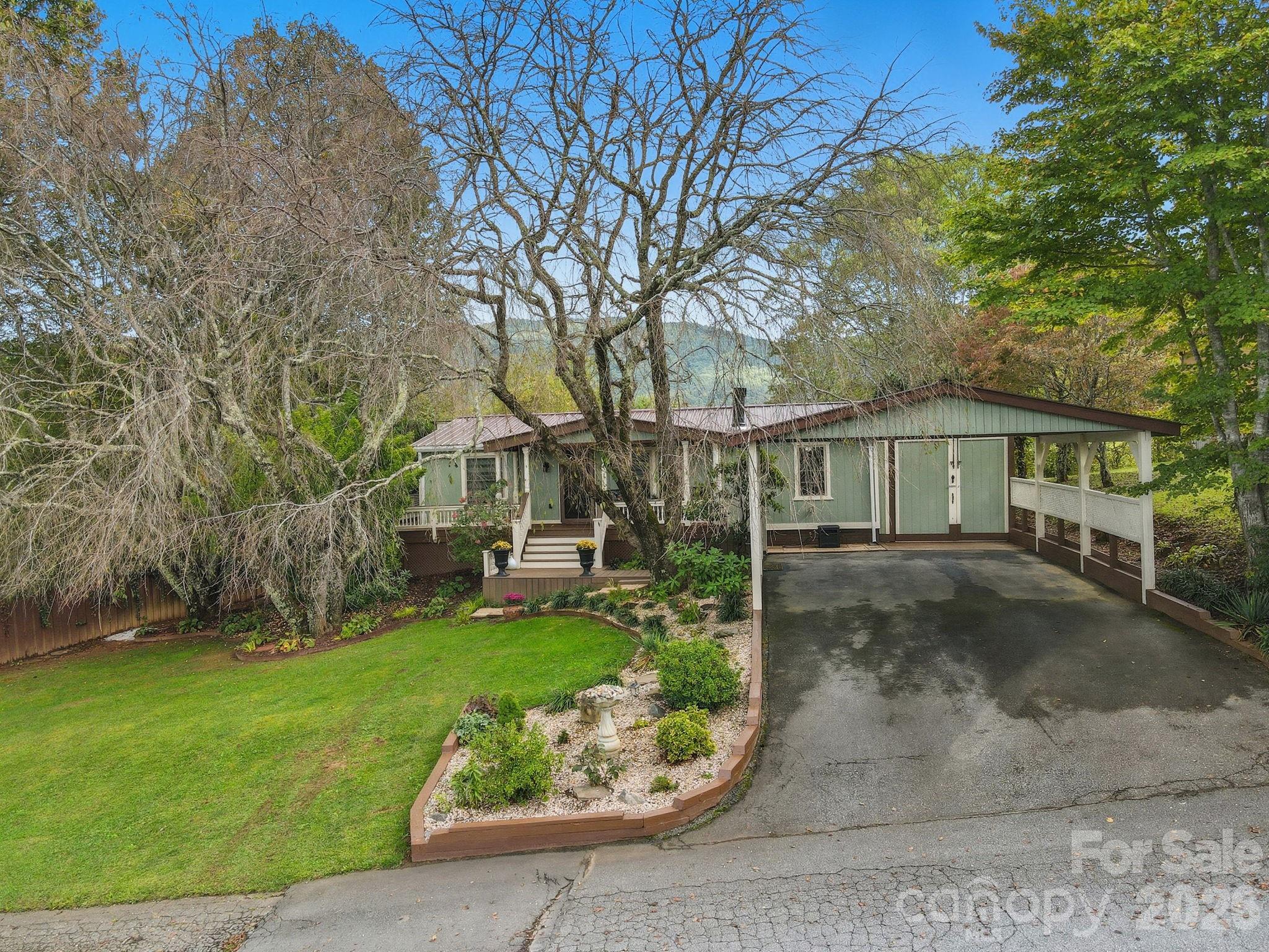 12 Timbers Edge Lane — Fairview