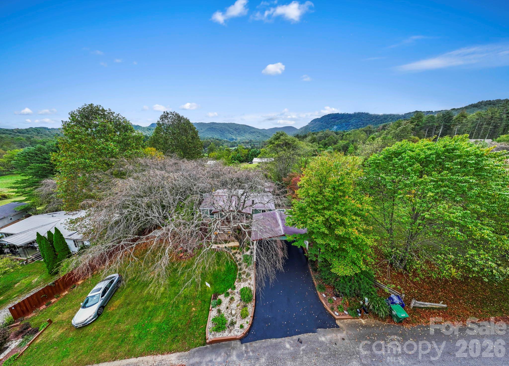 12 Timbers Edge Lane — Fairview