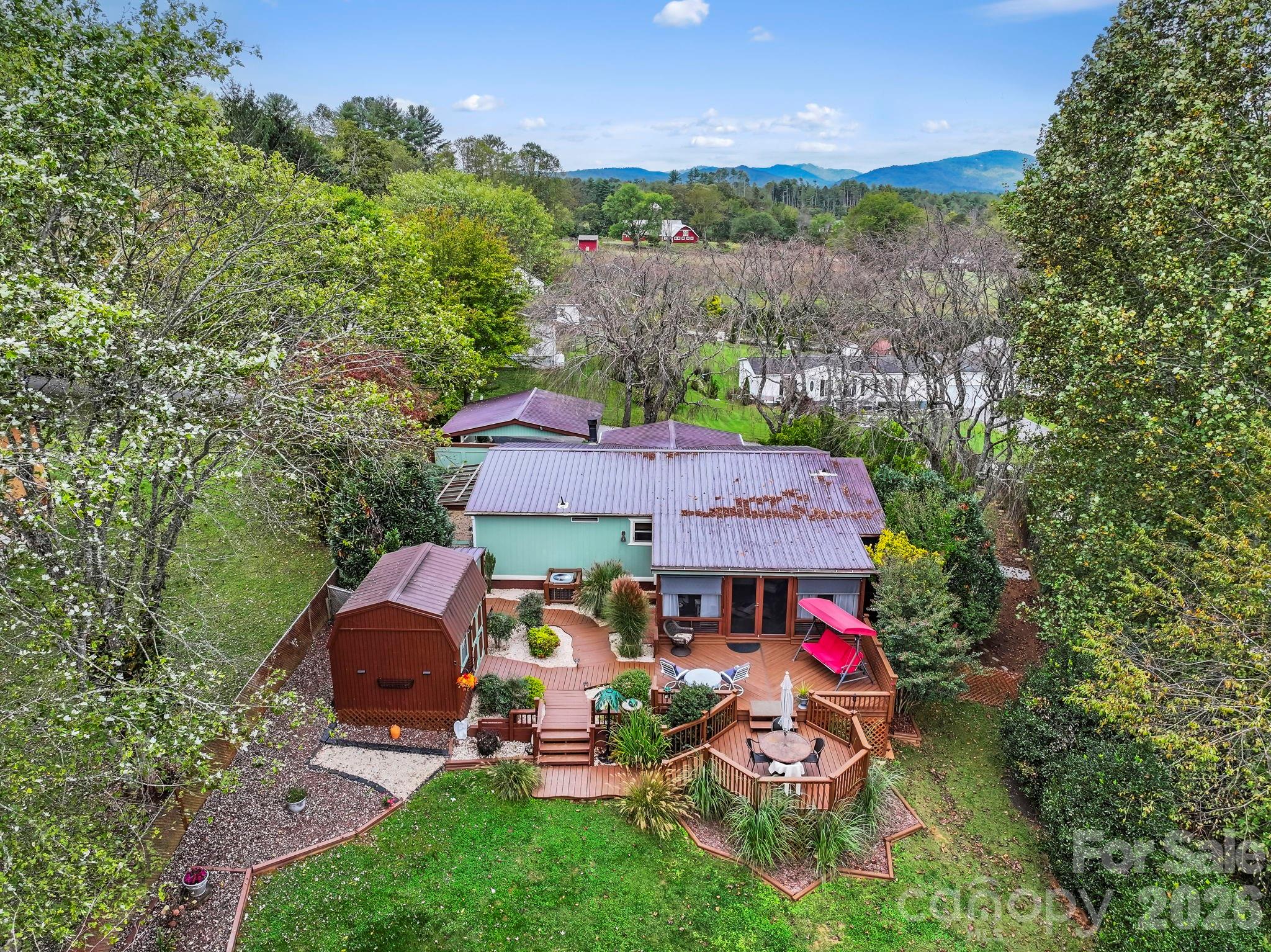 12 Timbers Edge Lane — Fairview
