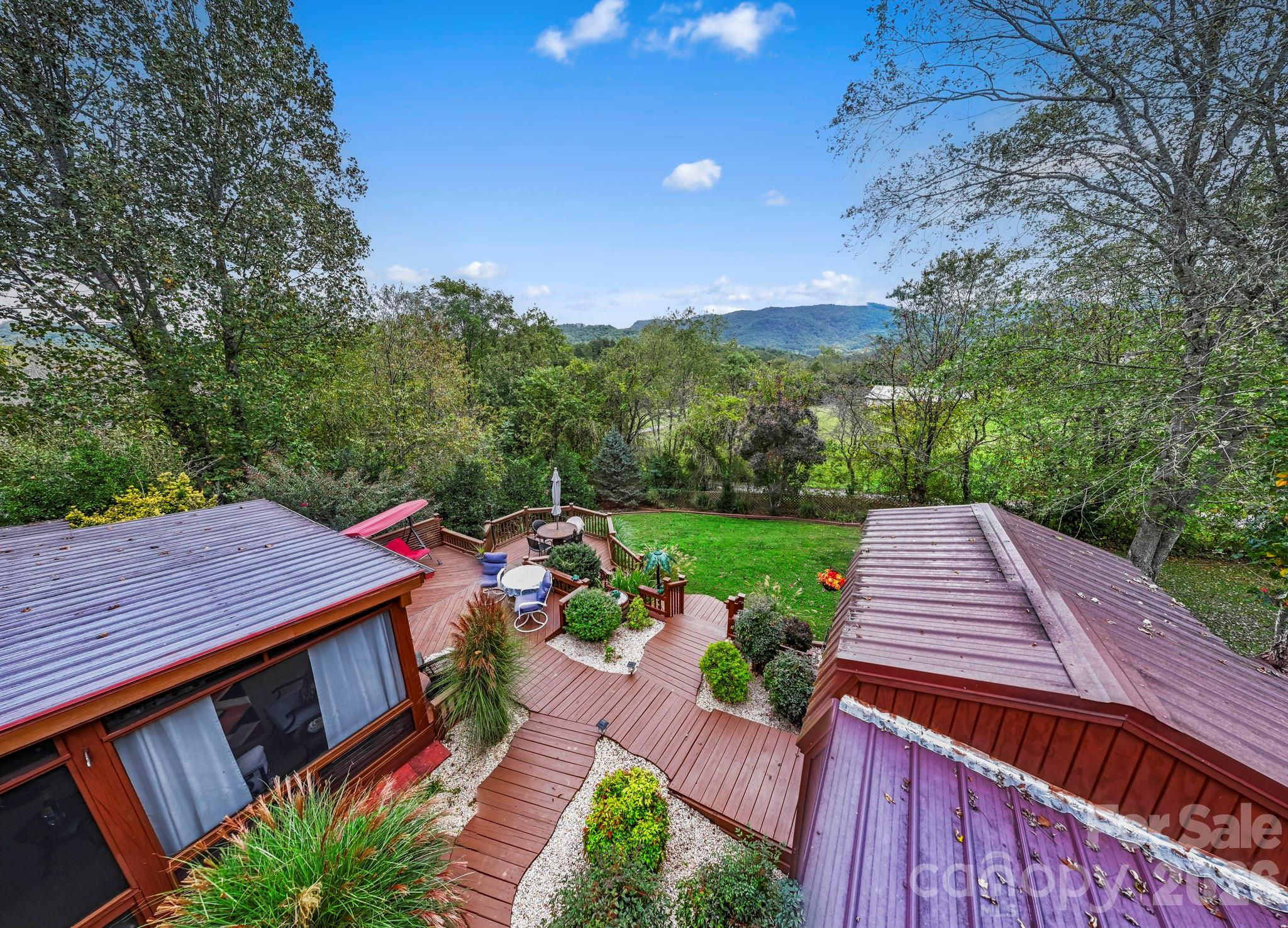 12 Timbers Edge Lane — Fairview