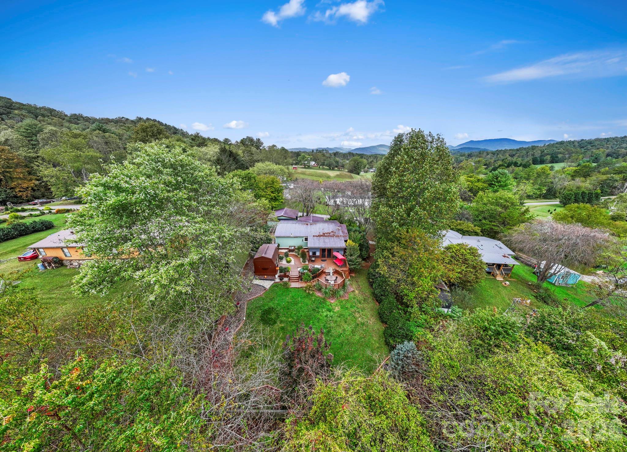 12 Timbers Edge Lane — Fairview