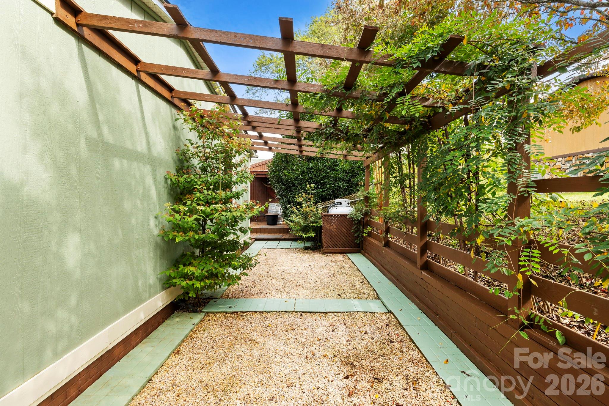 12 Timbers Edge Lane — Fairview