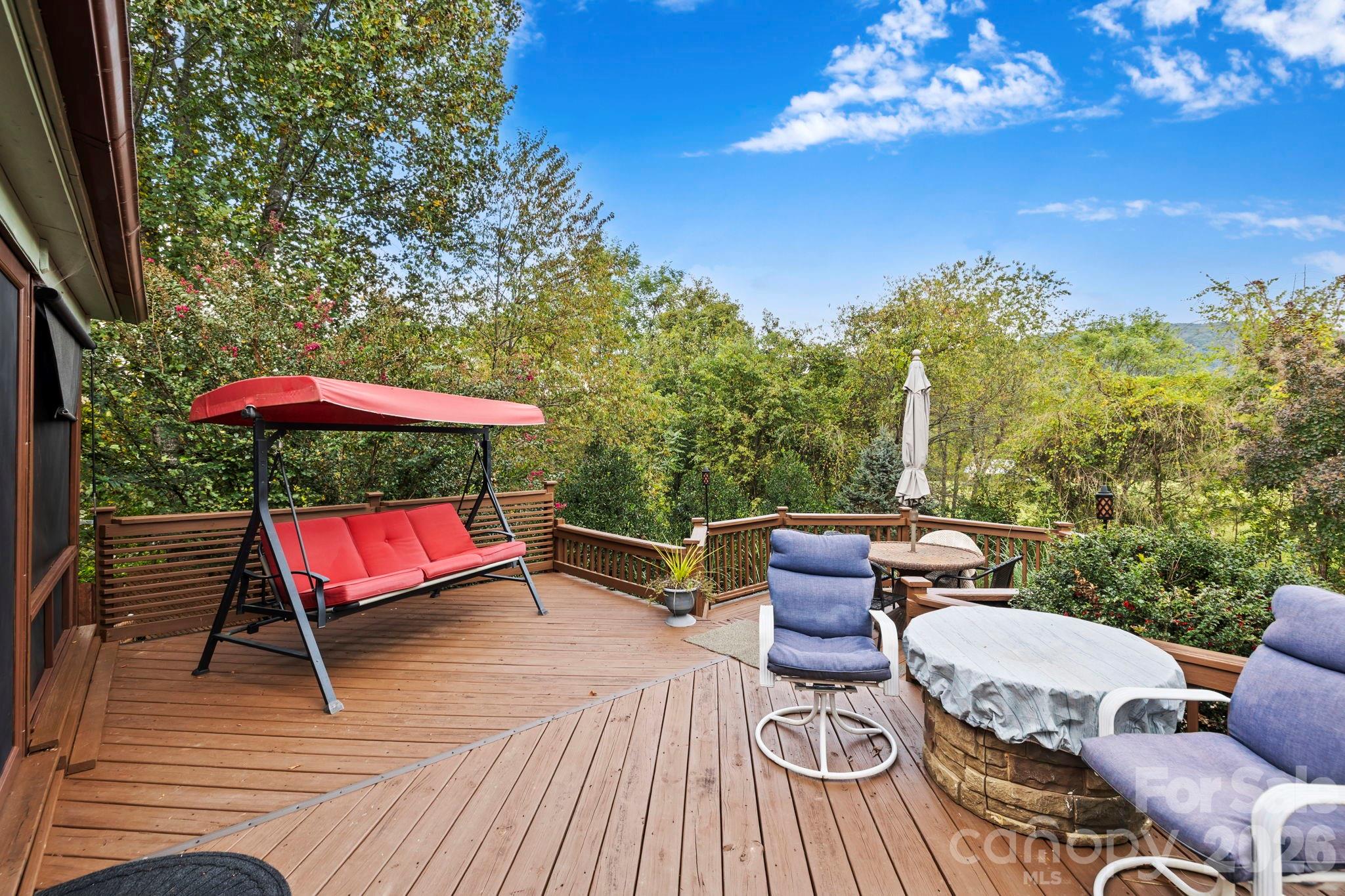 12 Timbers Edge Lane — Fairview